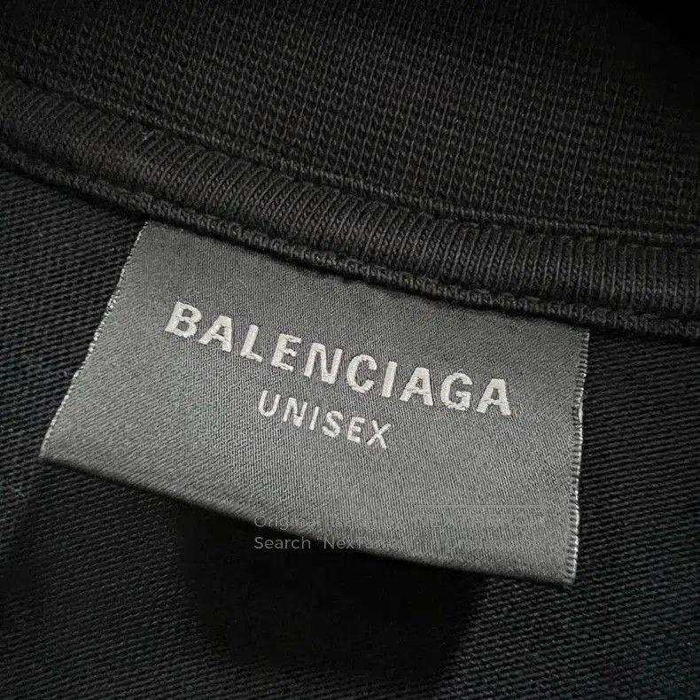Balenciaga Balenciaga Heart WiFi Print T-shirt. Size US XS / EU 42 / 0 - 3 Thumbnail