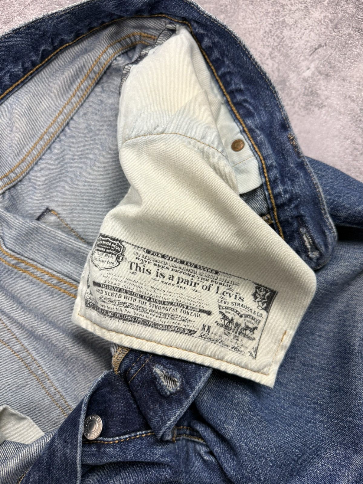 Levi's Vintage Levi’s 501 Flared Baggy Denim Jeans Blue Pants Size US 36 / EU 52 - 16 Thumbnail