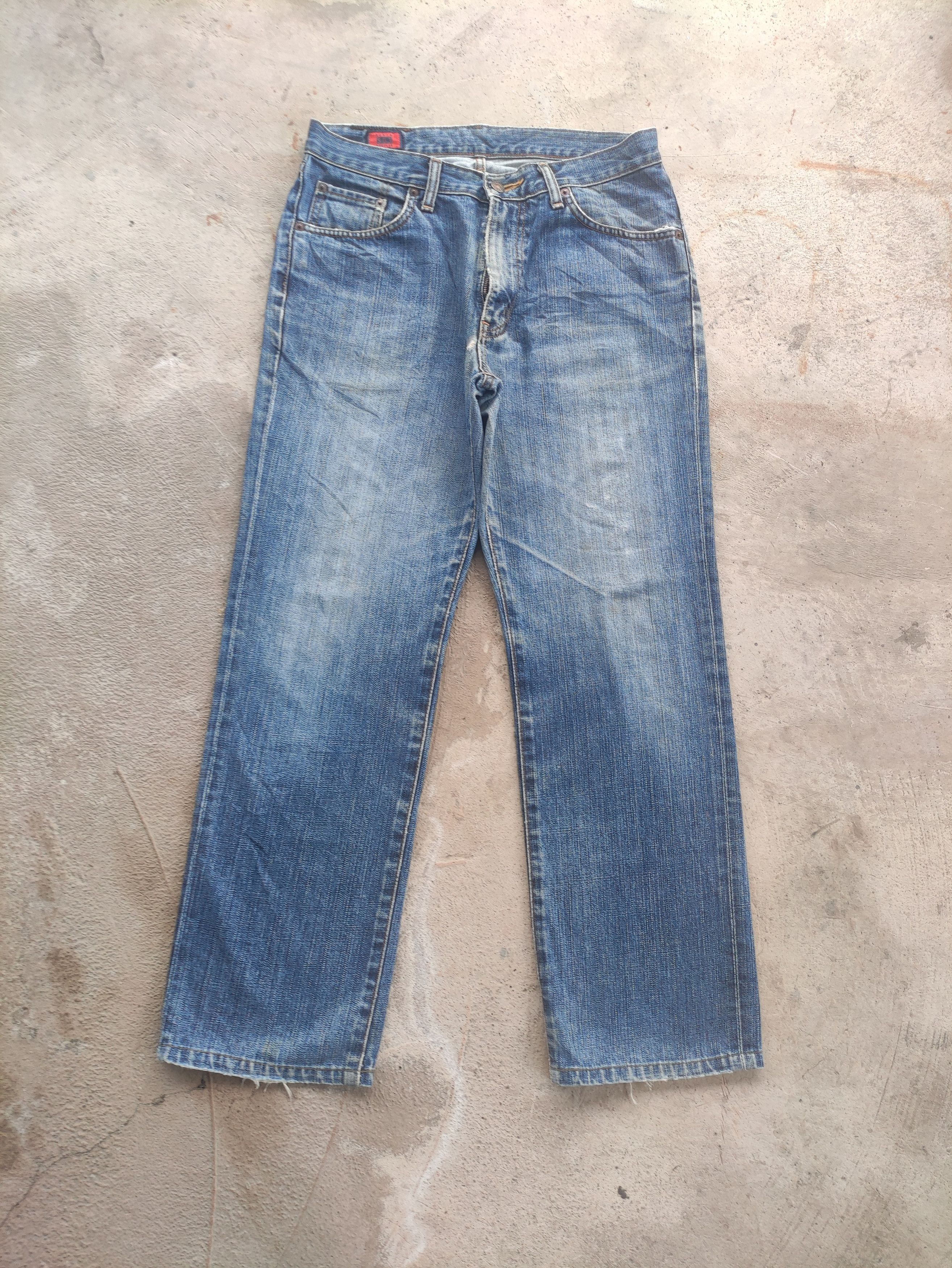 Edwin Vintage Edwin Japan Distressed Faded Jean W32 Size US 32 / EU 48 - 1 Thumbnail