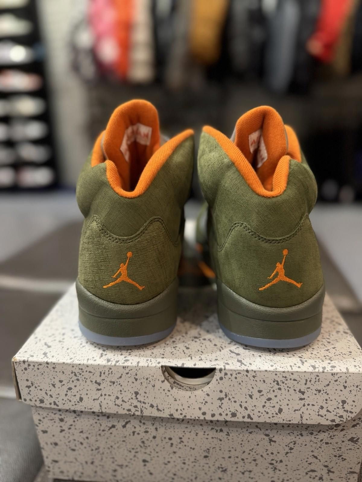 Jordan Brand Air Jordan 5 Retro Olive 2024 DD0587-308 | Men’s Size 12 Size US 12 / EU 45 - 8 Thumbnail