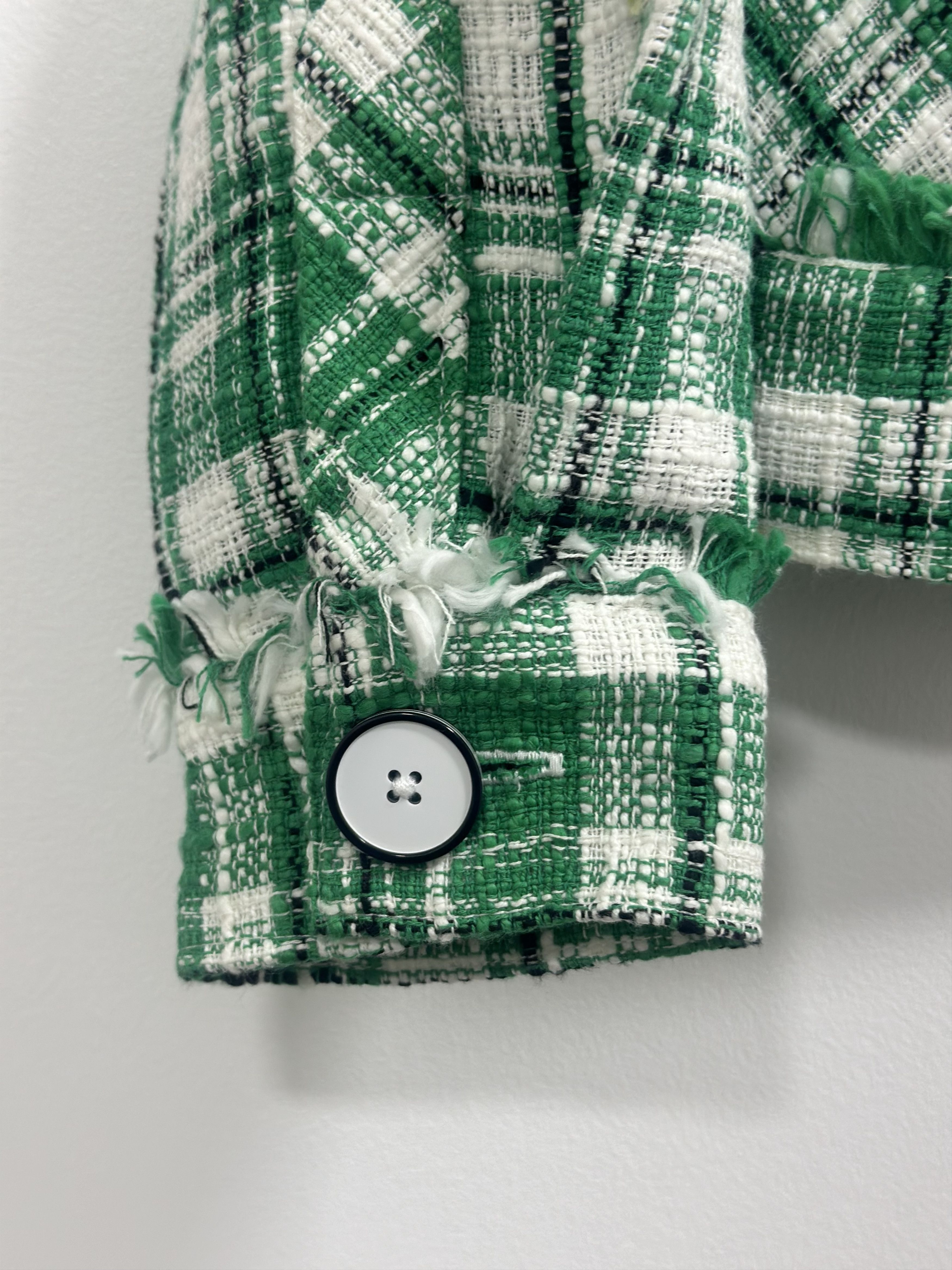 Other Cabi Sophia Green Plaid Tweed Button-Up Blazer - Size S Size S / US 4 / IT 40 - 6 Thumbnail