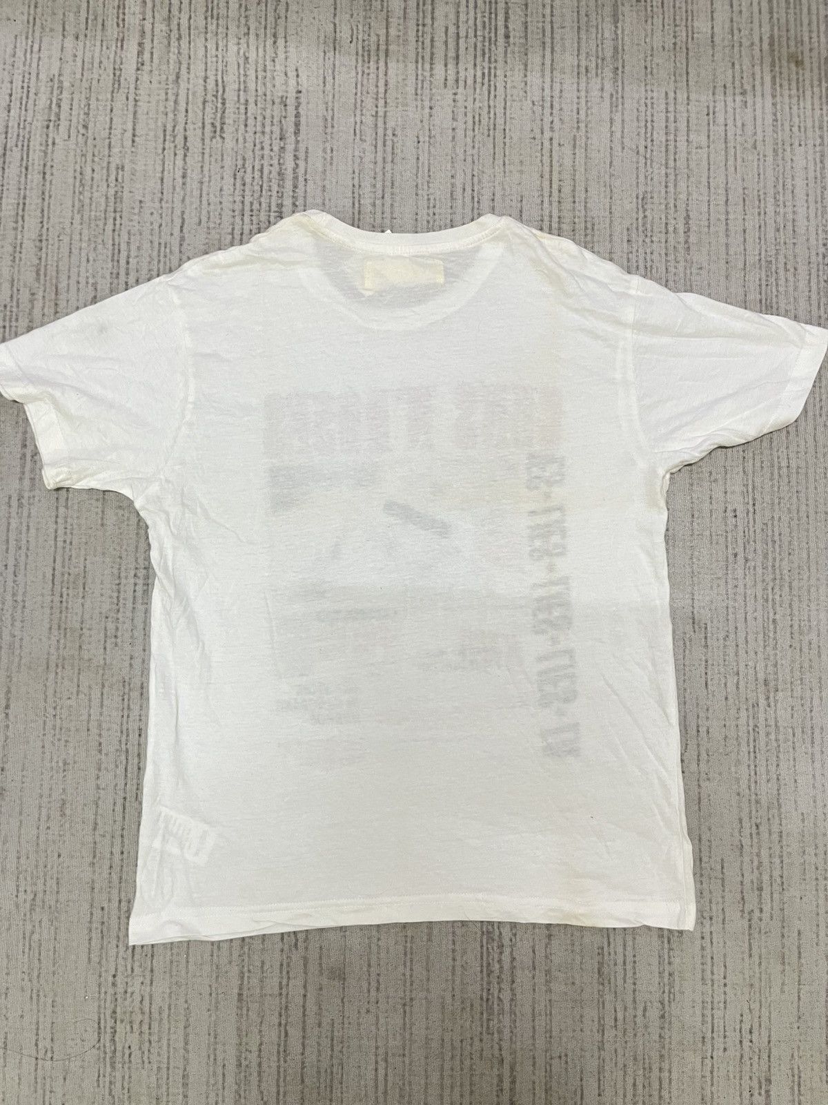 Guns N' Roses Vintage guns n roses naked tshirt Size US S / EU 44-46 / 1 - 2 Thumbnail