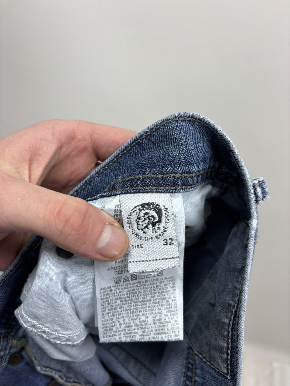 Diesel Mens jeans Diesel Size 32 Color Blue Size US 32 / EU 48 - 10 Thumbnail