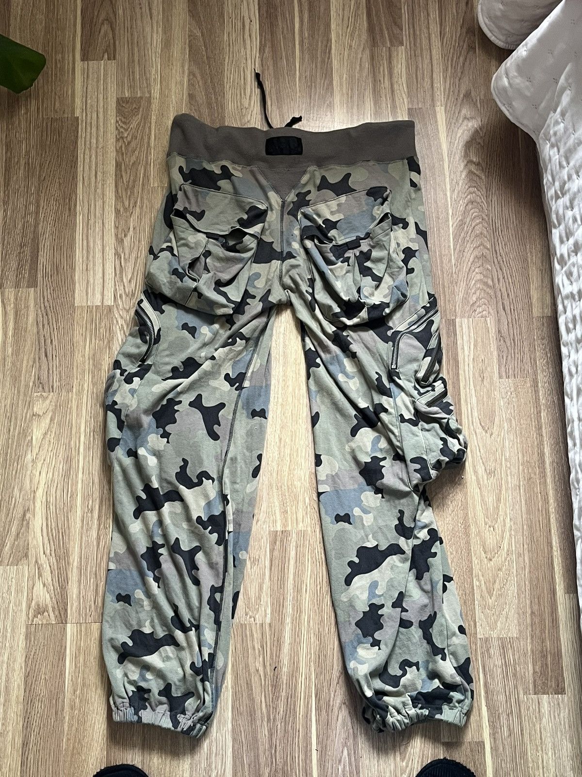 Le Grande Bleu (L.G.B.) LGB shark boxer pants Size US 36 / EU 52 - 3 Thumbnail