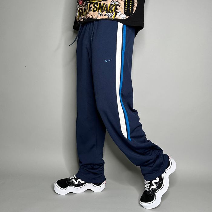 Nike best sale retro sweatpants