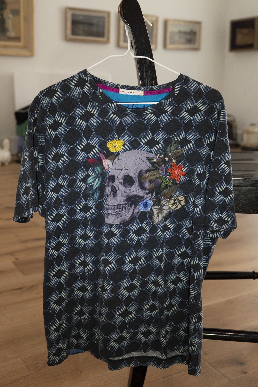 Robert Graham Robert Graham Skull Embroidered & Printed Size US M / EU 48-50 / 2 - 1 Thumbnail