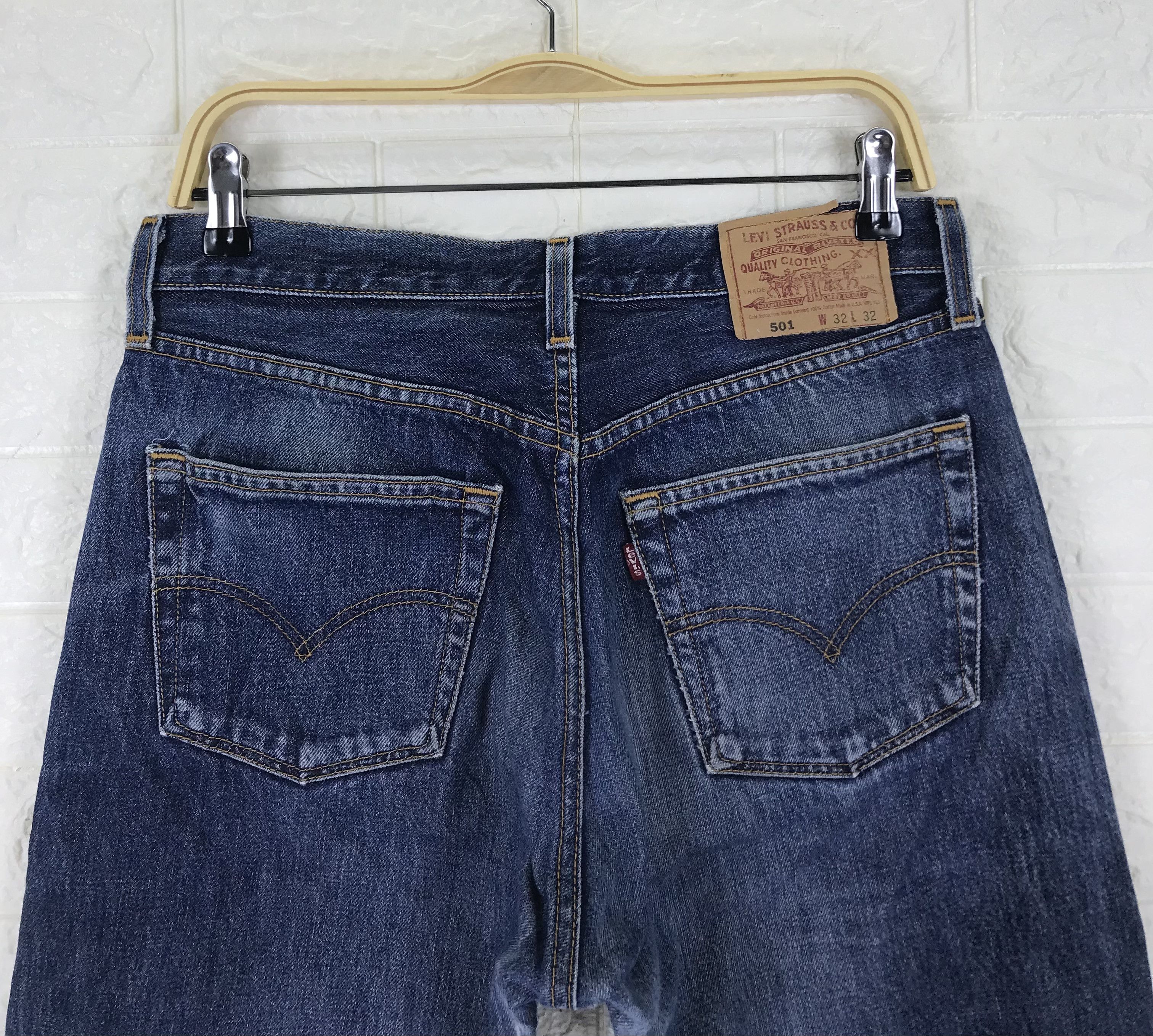 Levi's Vintage Levi's 501 Stone Wash Jeans Size US 31 - 6 Thumbnail