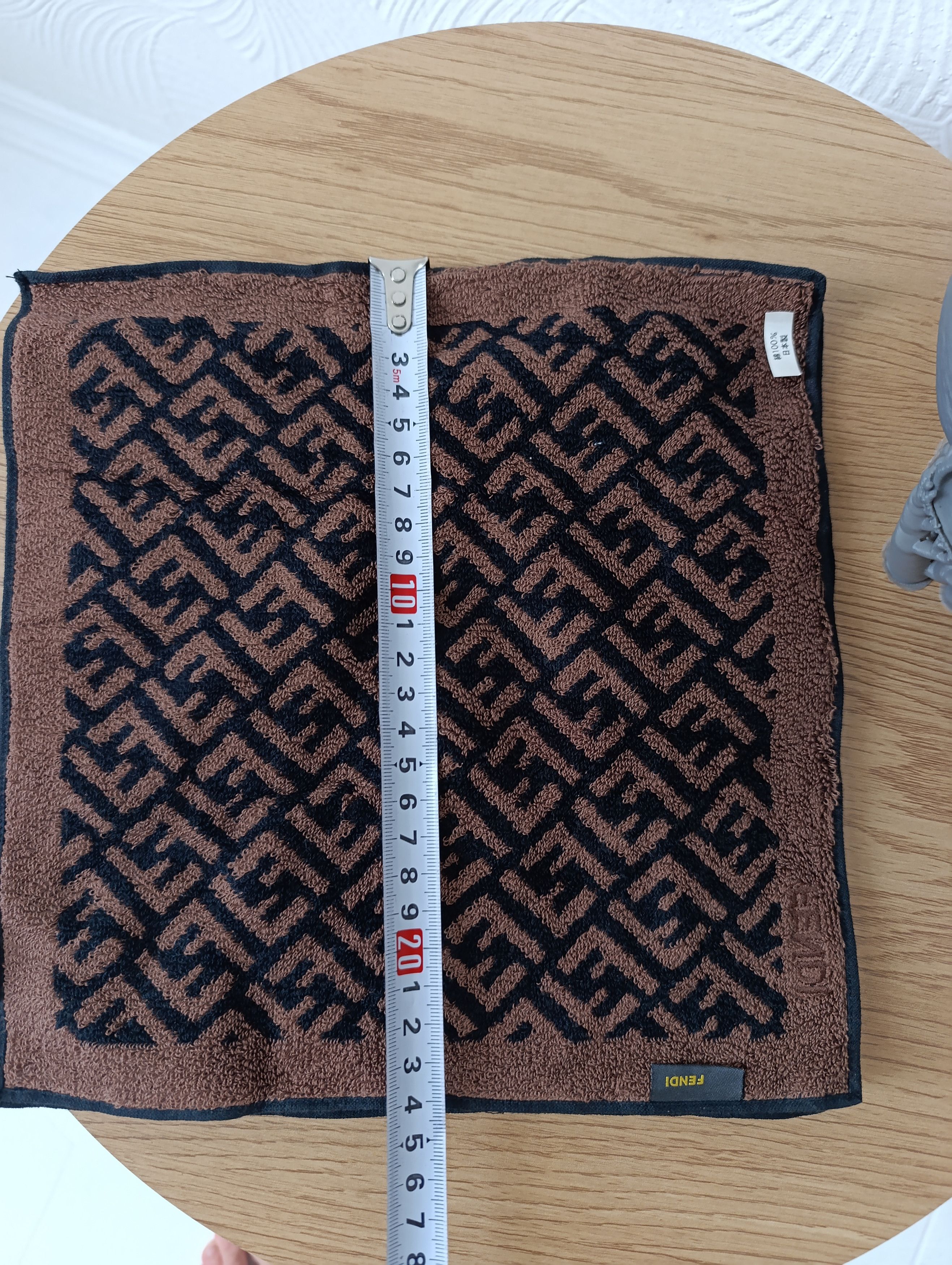 Fendi FENDI MONOGRAM TWO SMALL HANDS COTTON TOWEL VINTAGE Size ONE SIZE - 13 Thumbnail