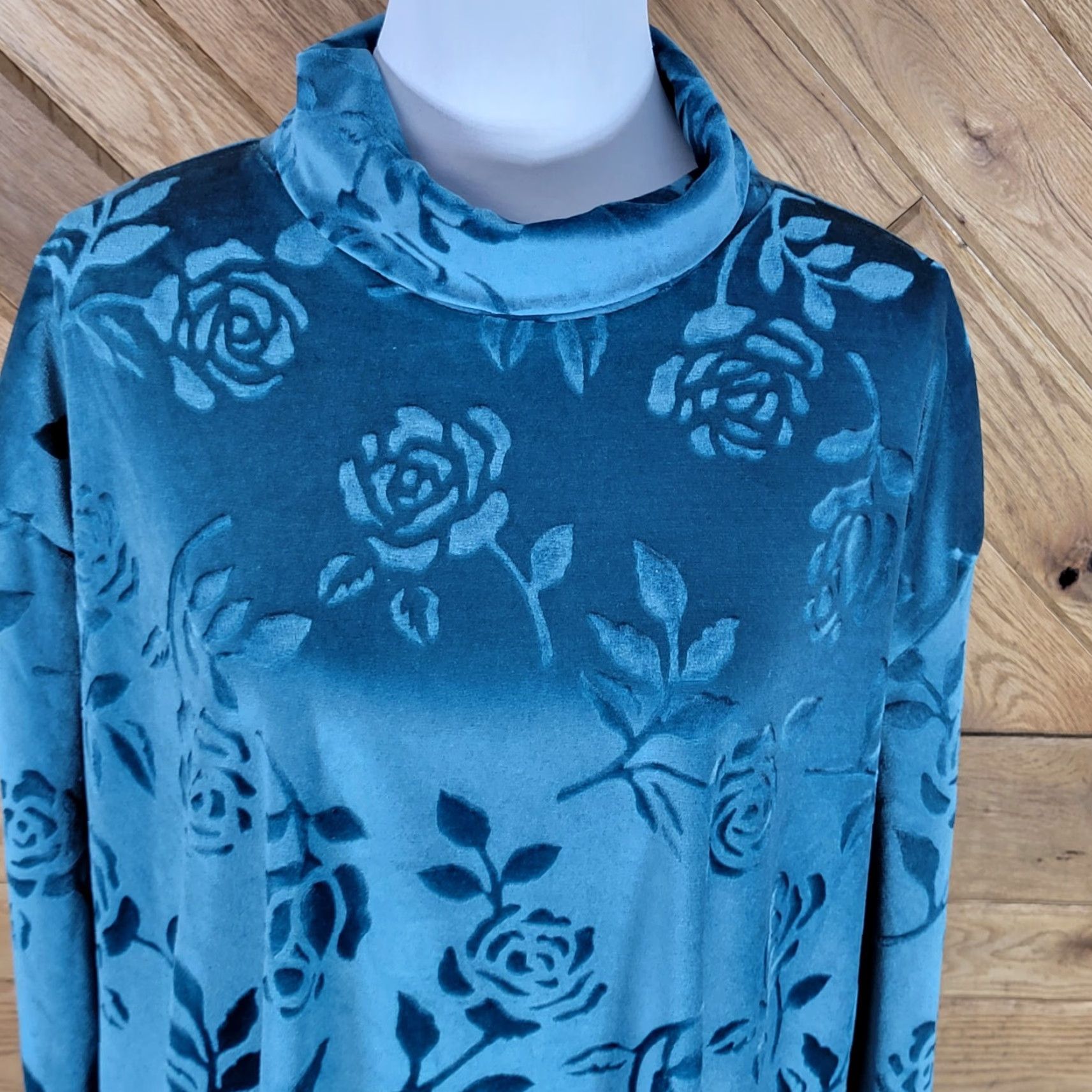 Vintage Lane Bryant Designs Women's Blouse Shirt Mock Neck Floral Teal 18/20 Plus Size Womens Size XXL / US 16-18 / IT 52-54 - 4 Thumbnail