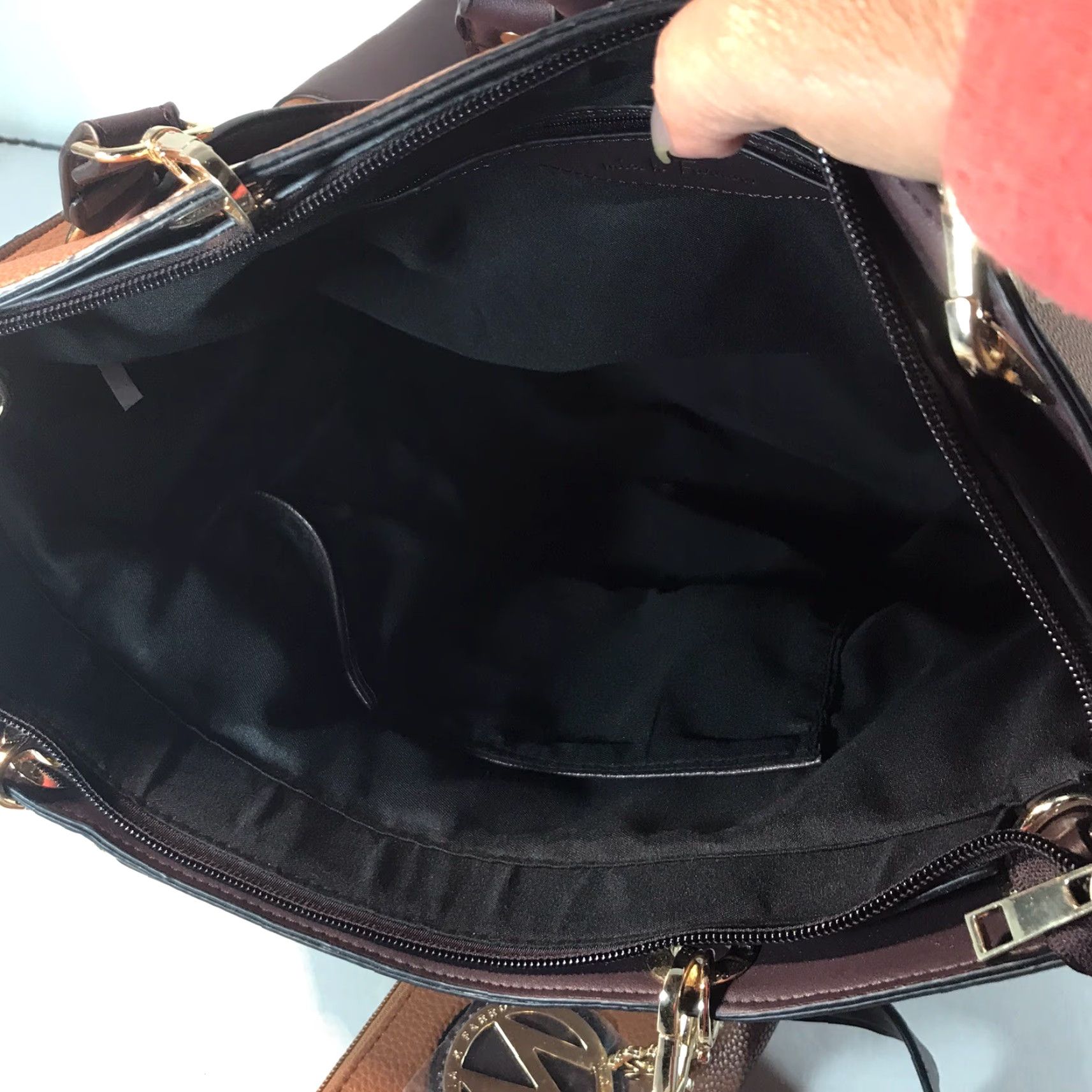 Vintage VINTAGE Mia K Farrow Leather Shoulder Bag Women Extra Large Pebbled Tote with Matching Wallet Dark Plum Size ONE SIZE - 7 Thumbnail