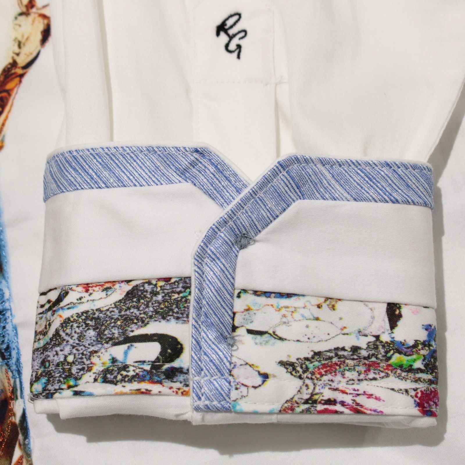 Robert Graham Robert Graham New with tags Shirt Size XL US In White Size US XL / EU 56 / 4 - 6 Thumbnail