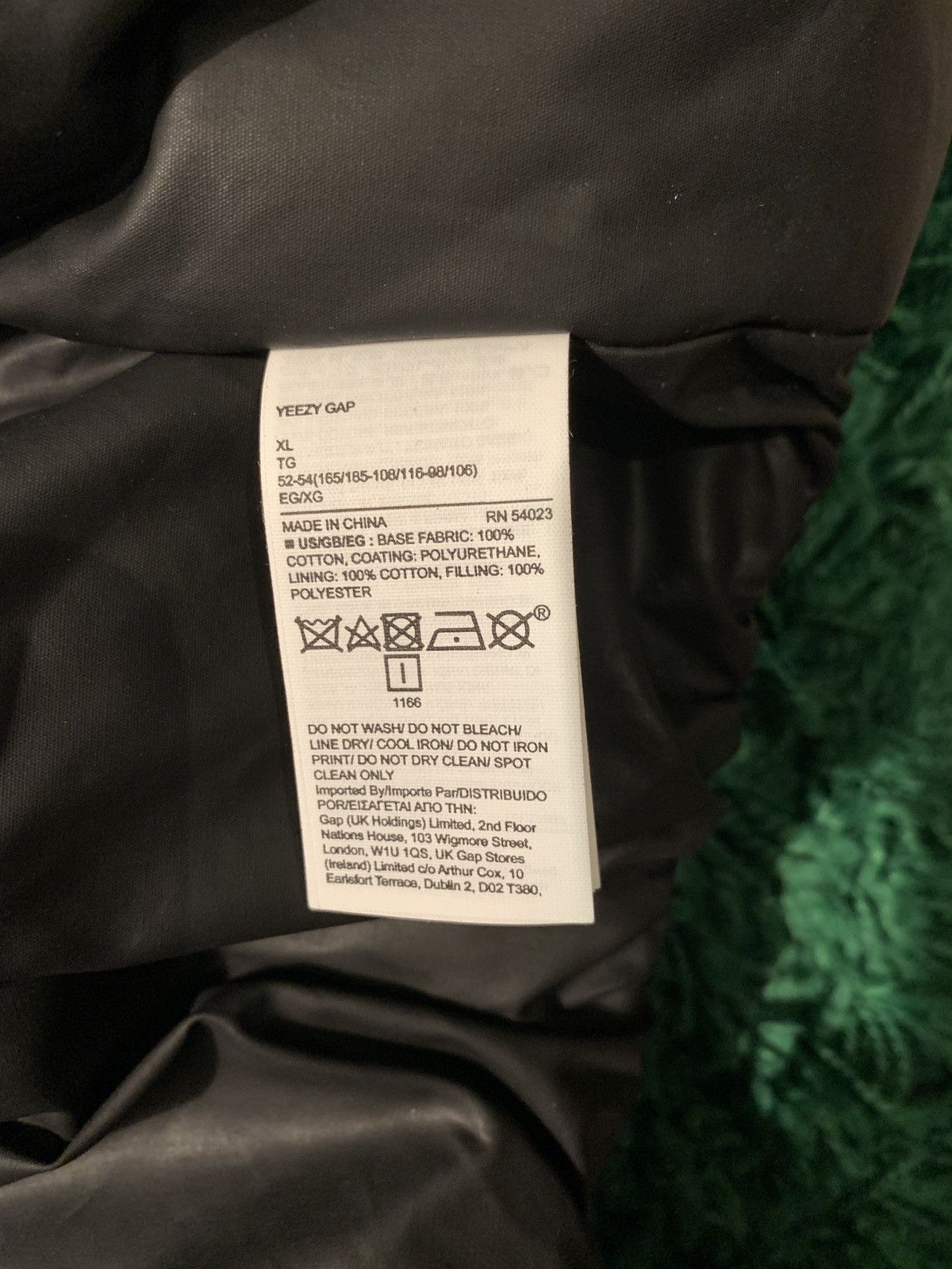 Gap × Yeezy Yeezy x GAP Puffer Jacket Size US XL / EU 56 / 4 - 5 Thumbnail