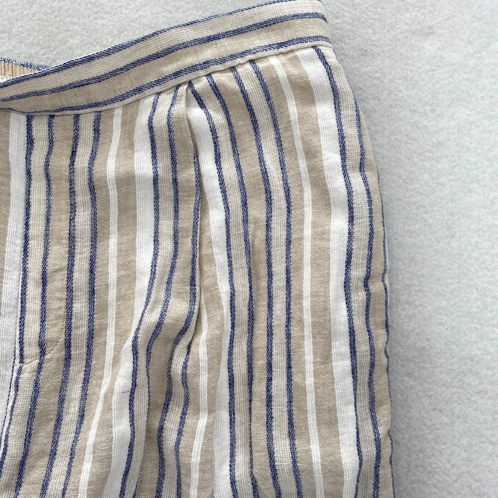Banana Republic Banana Republic Linen Blend Wide Leg Crop Pants Women's Large Blue Striped Beach Size 24" / US 00 / IT 34 - 3 Thumbnail