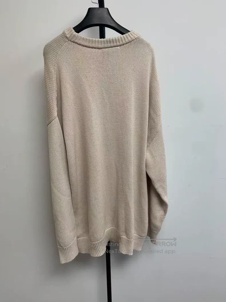 Balenciaga Balenciaga Solid Color Embroidered Long Sleeve Sweater in Size US M / EU 48-50 / 2 - 2 Thumbnail
