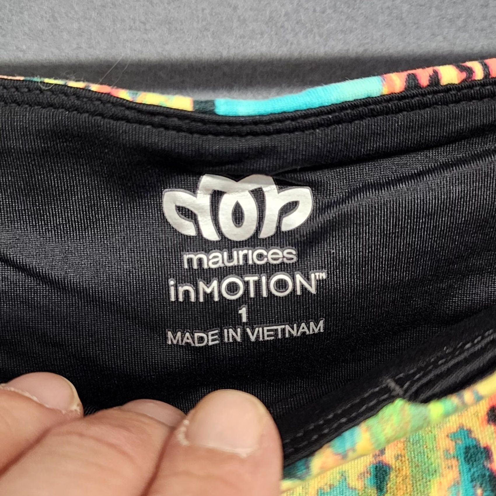 Vintage Maurices in Motion Womens Pants Black Bootcut Athleisure Stretch Size 1X Size 40" / US 18 - 3 Thumbnail