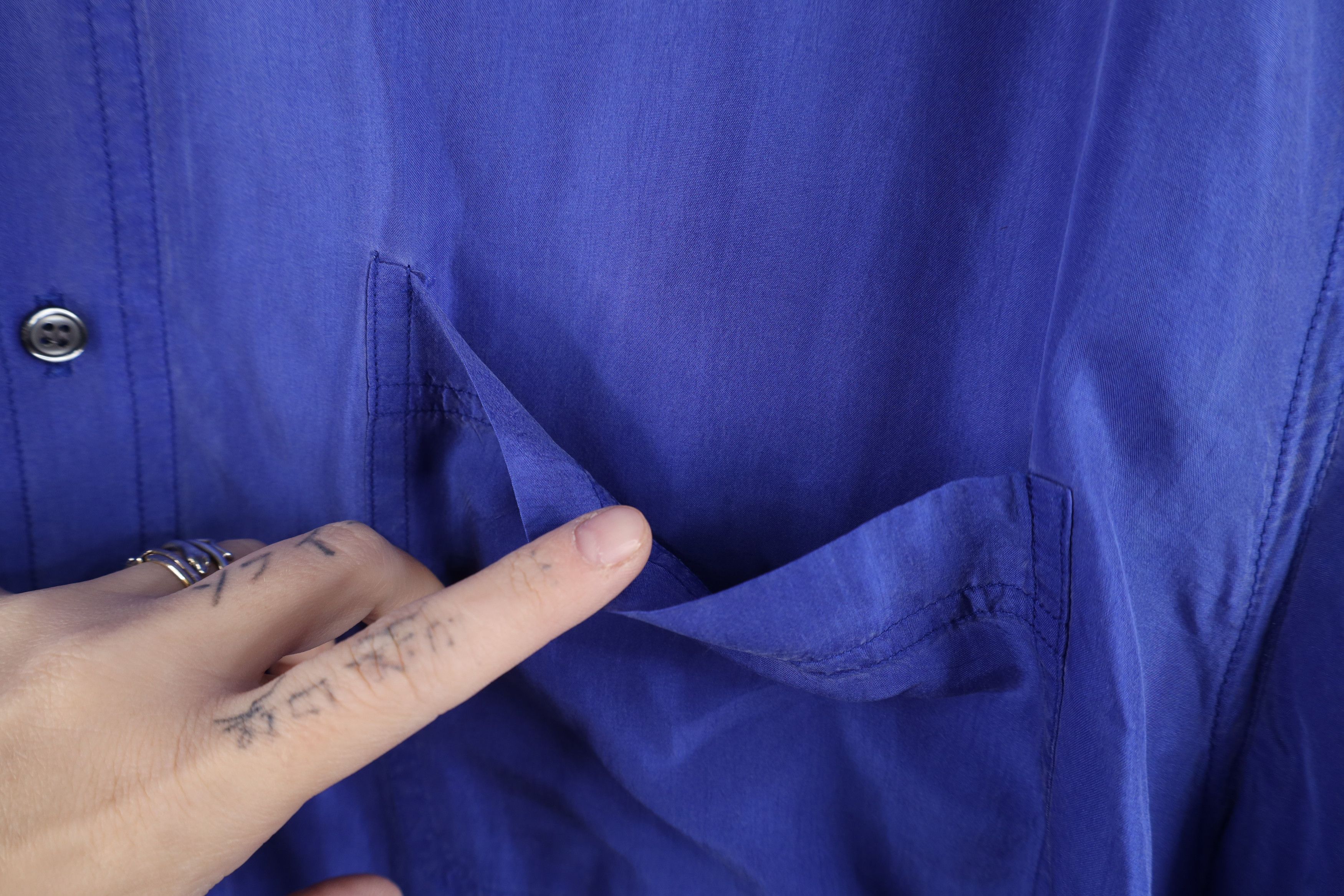Vintage Vintage 90s Streetwear Silk Baggy Fit Button Shirt Blue Size US XL / EU 56 / 4 - 10 Thumbnail