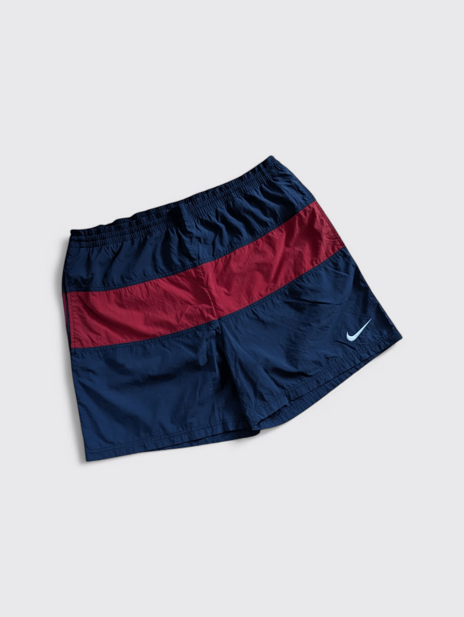 Nike Nike Vintage Nylon Big Swoosh Shorts L Size US 33 - 7 Thumbnail