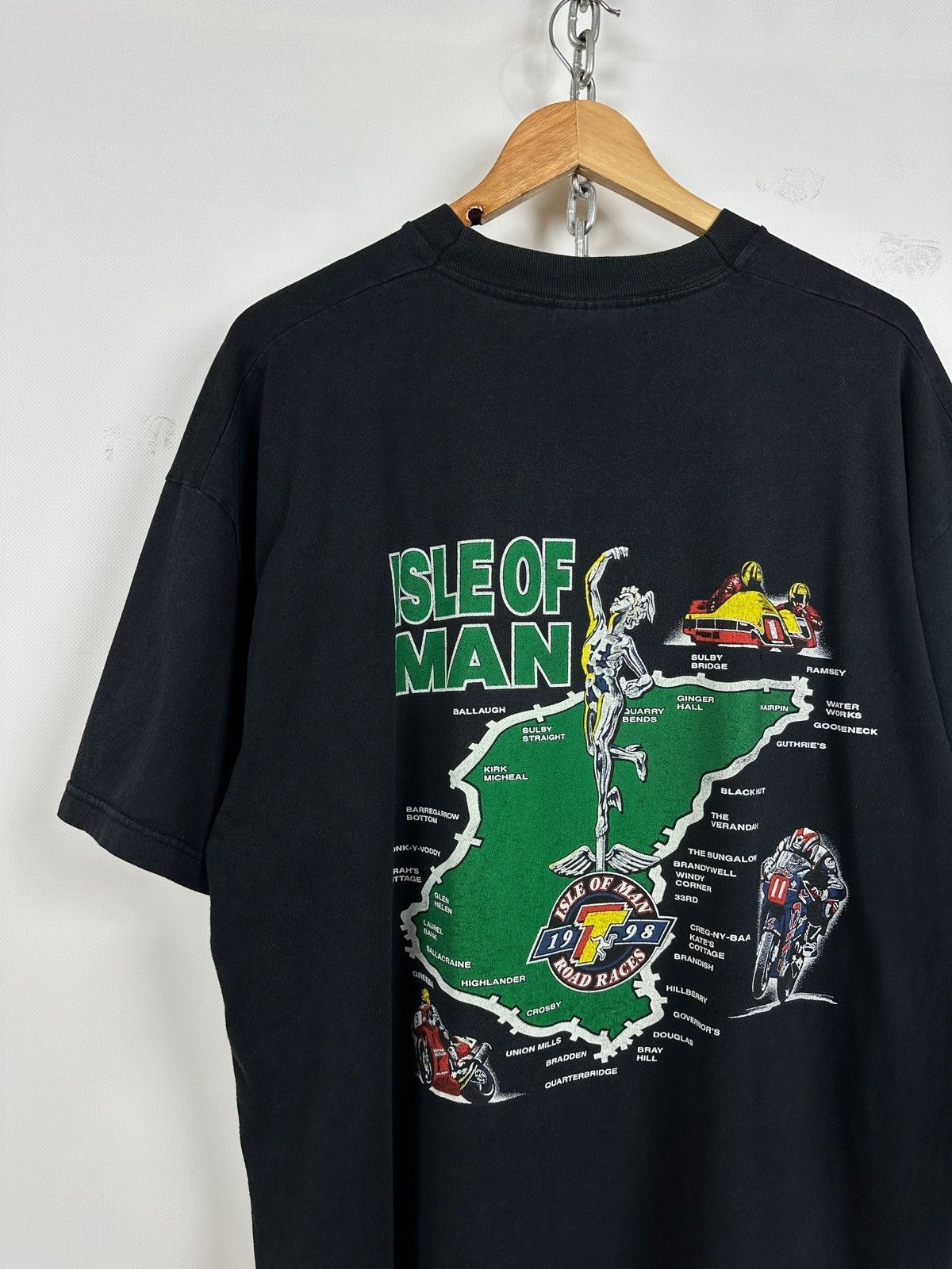 Vintage 1998 Vintage Isle Of Man Road Racing Moto T-Shirt Size US XL / EU 56 / 4 - 8 Thumbnail