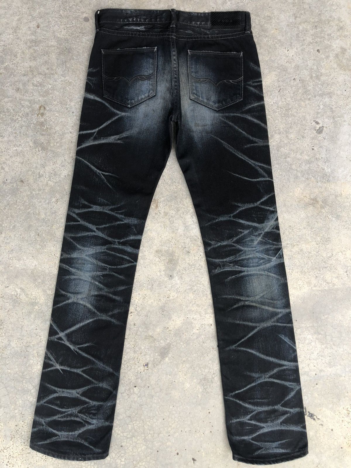 GOSTAR DE FUGA Japanese Fuga Distressed Jeans Slim Size US 30 / EU 46 - 2 Thumbnail