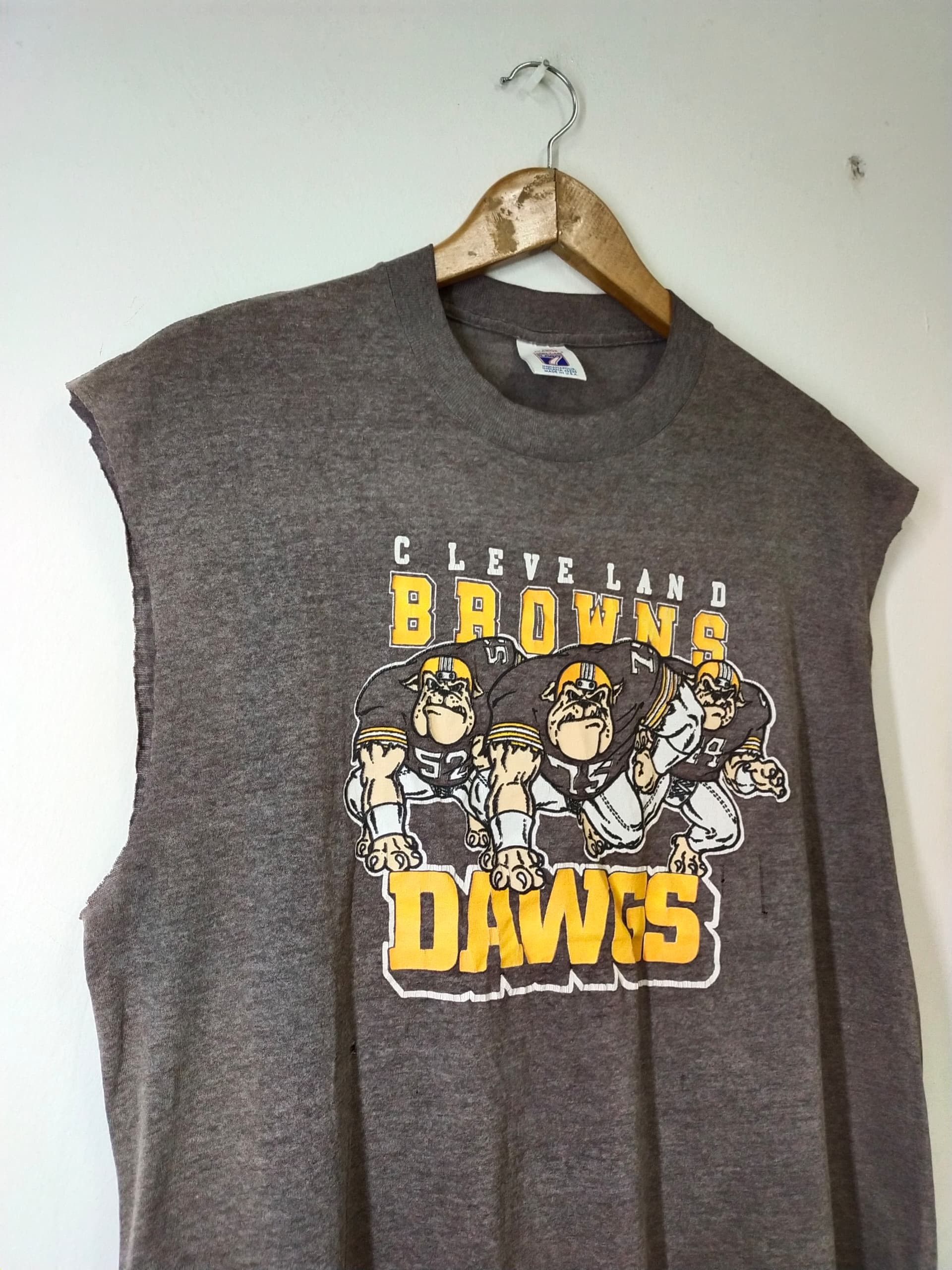 Logo 7 Vintage 90s Cleeveland Browns Dawgs Rugby sleeveless tee Size US XL / EU 56 / 4 - 4 Thumbnail