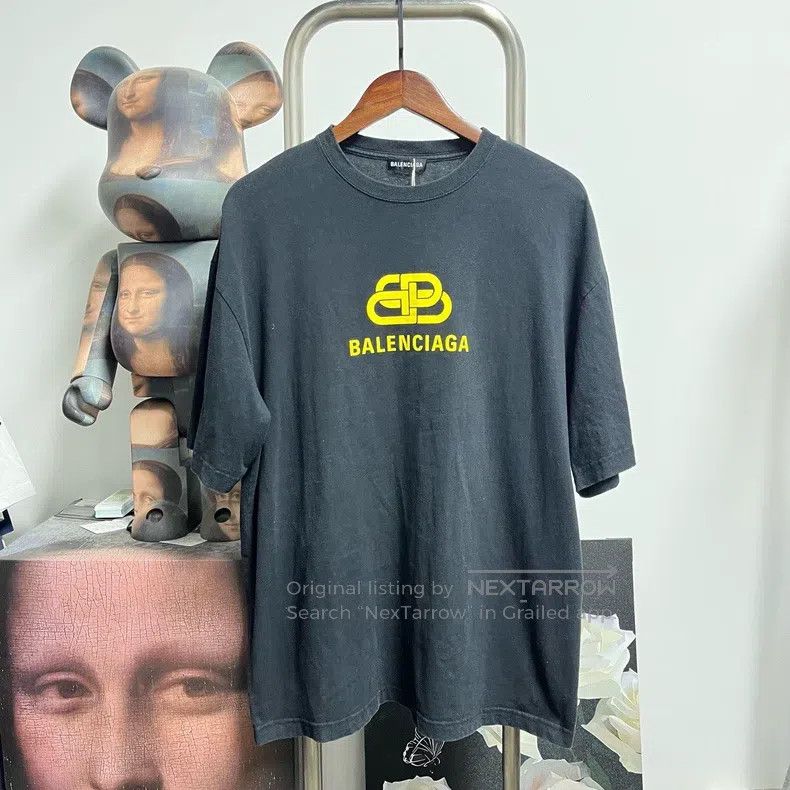 Balenciaga Balenciaga Belted Short Sleeve Size US S / EU 44-46 / 1 - 1 Thumbnail