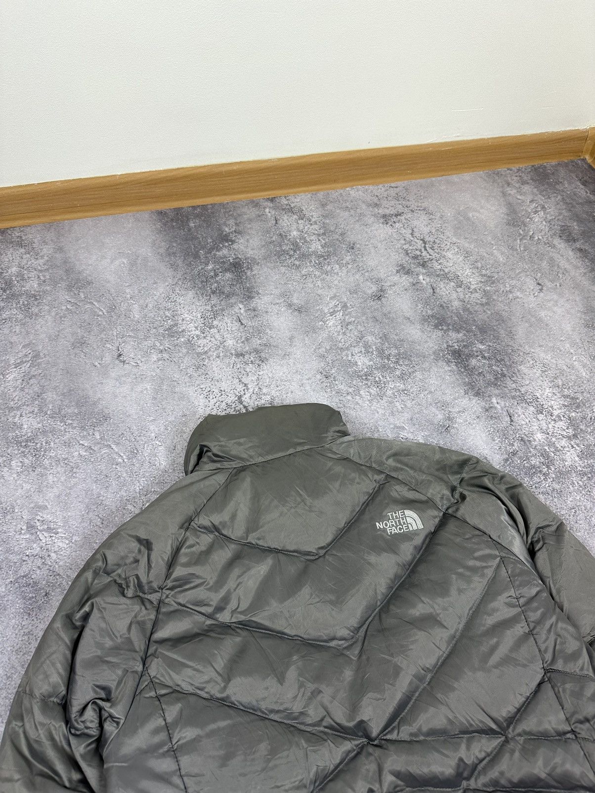 The North Face × Vintage Vintage The North Face 550 Down Nuptse Y2K Puffer Jacket Size S / US 4 / IT 40 - 14 Thumbnail