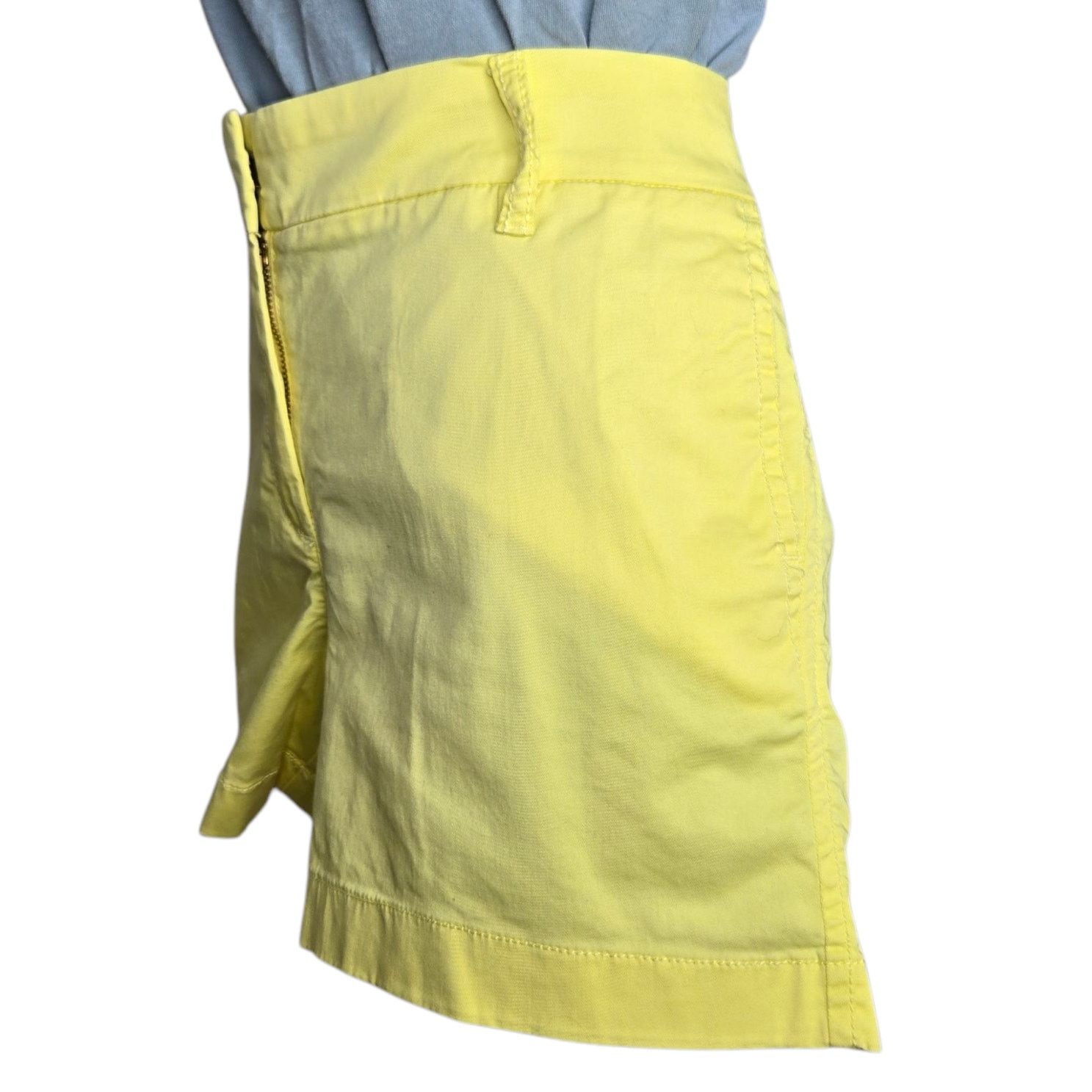 J.Crew J Crew Womens Chino Shorts Size 6 Vivid Yellow 4" Inseam Size 28" / US 6 / IT 42 - 3 Thumbnail