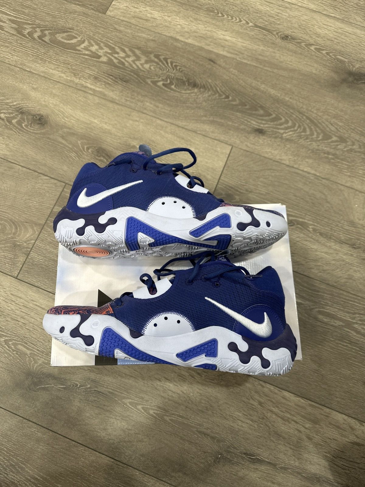 Nike Pg 6 blue paisley Size US 12 / EU 45 - 2 Thumbnail