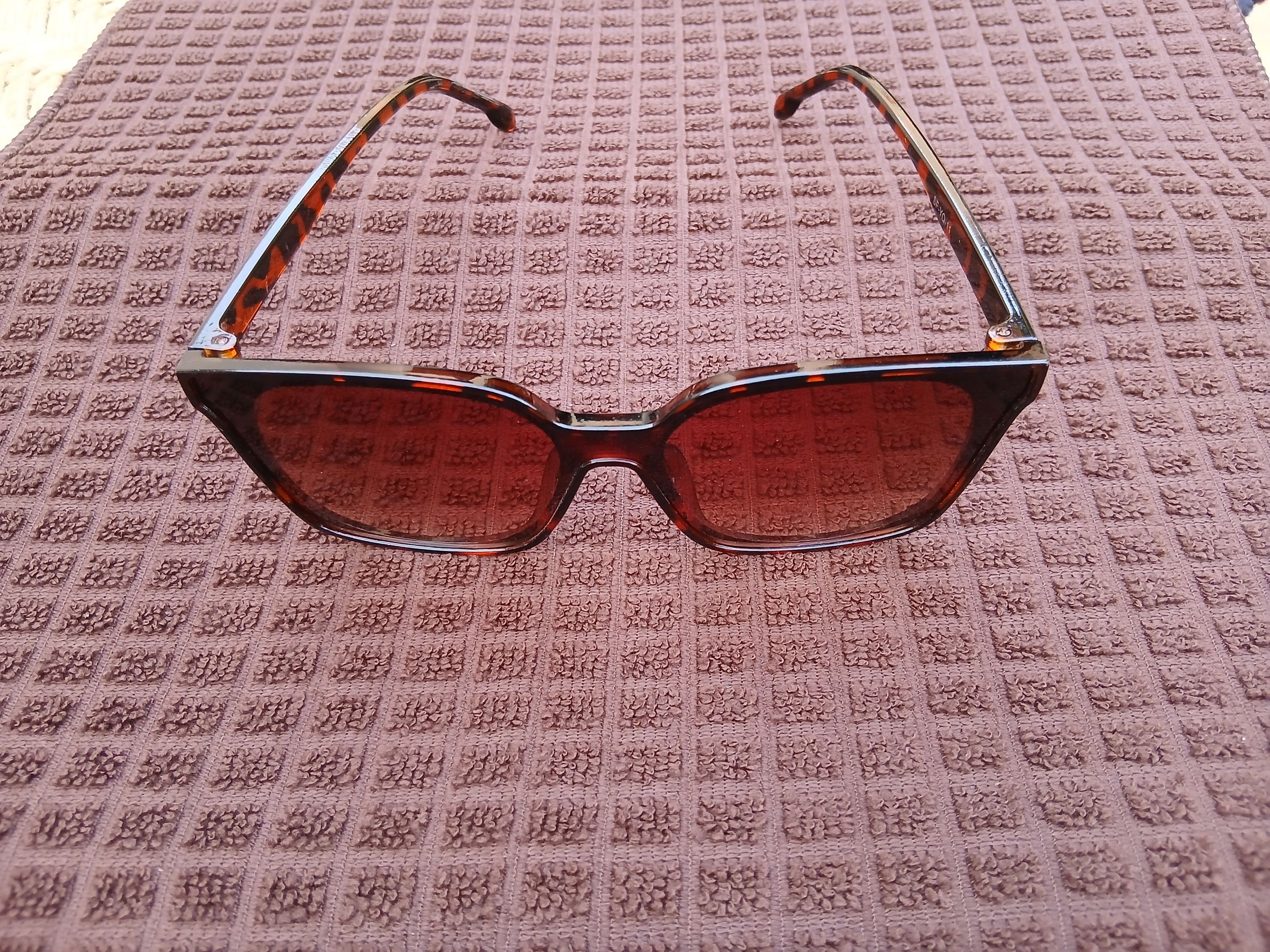 Other Oversized Tortoiseshell Square-Cat-Eye Sunglasses Size ONE SIZE - 1 Thumbnail