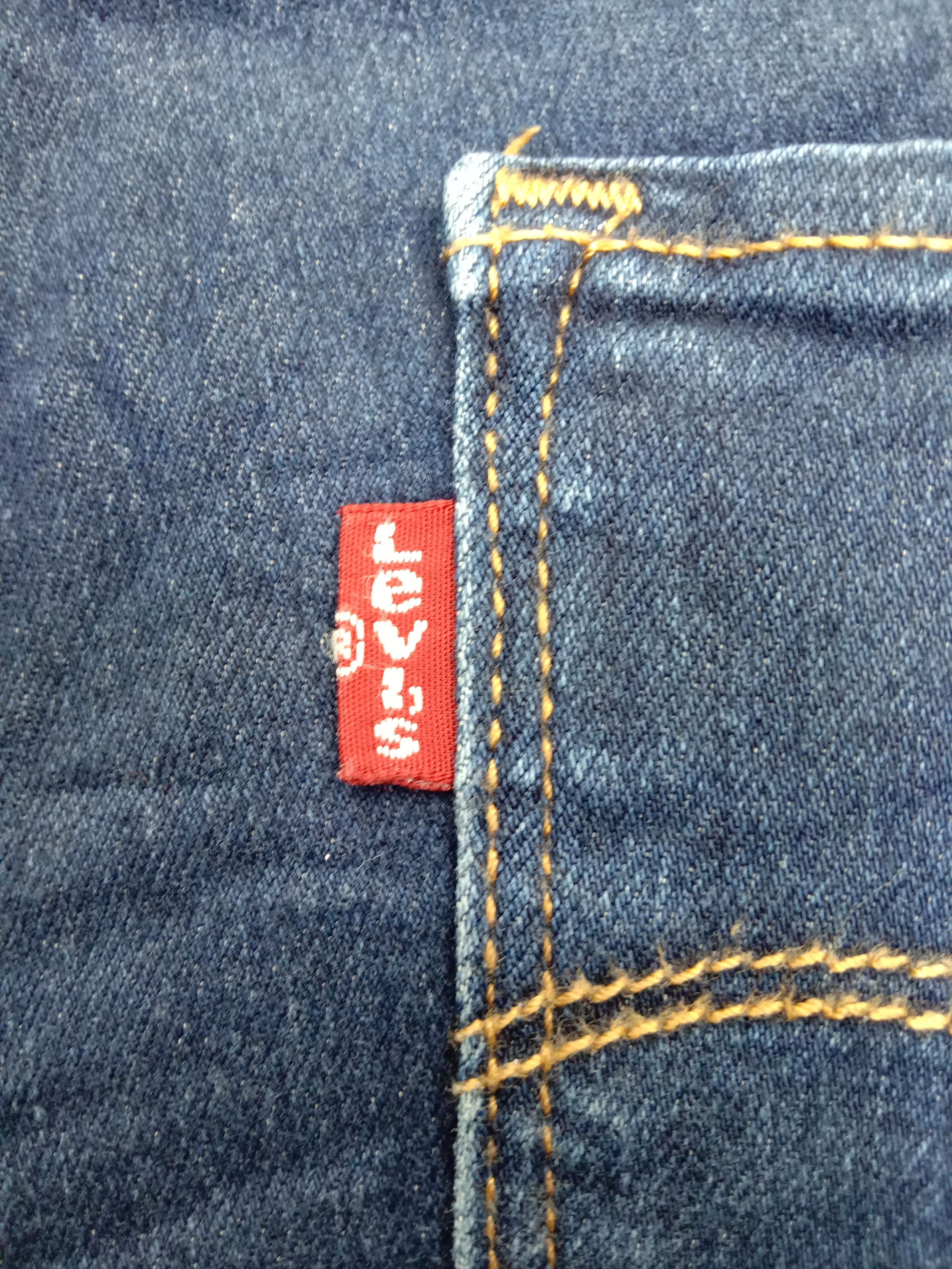 Levi's Vintage Levi's 315 Flare Jeans Shaping Bootcut Denim Size 36" / US 14 / IT 50 - 12 Thumbnail
