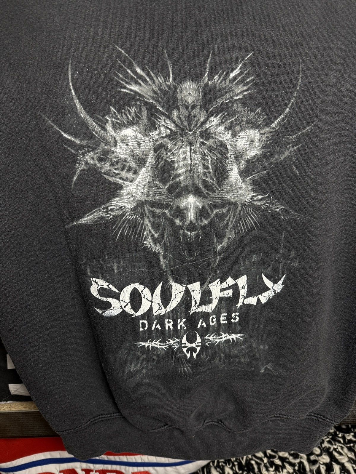 Band Tees Soulfly Dark Ages Vintage Band Vest Hoodie Metal Size US M / EU 48-50 / 2 - 6 Thumbnail