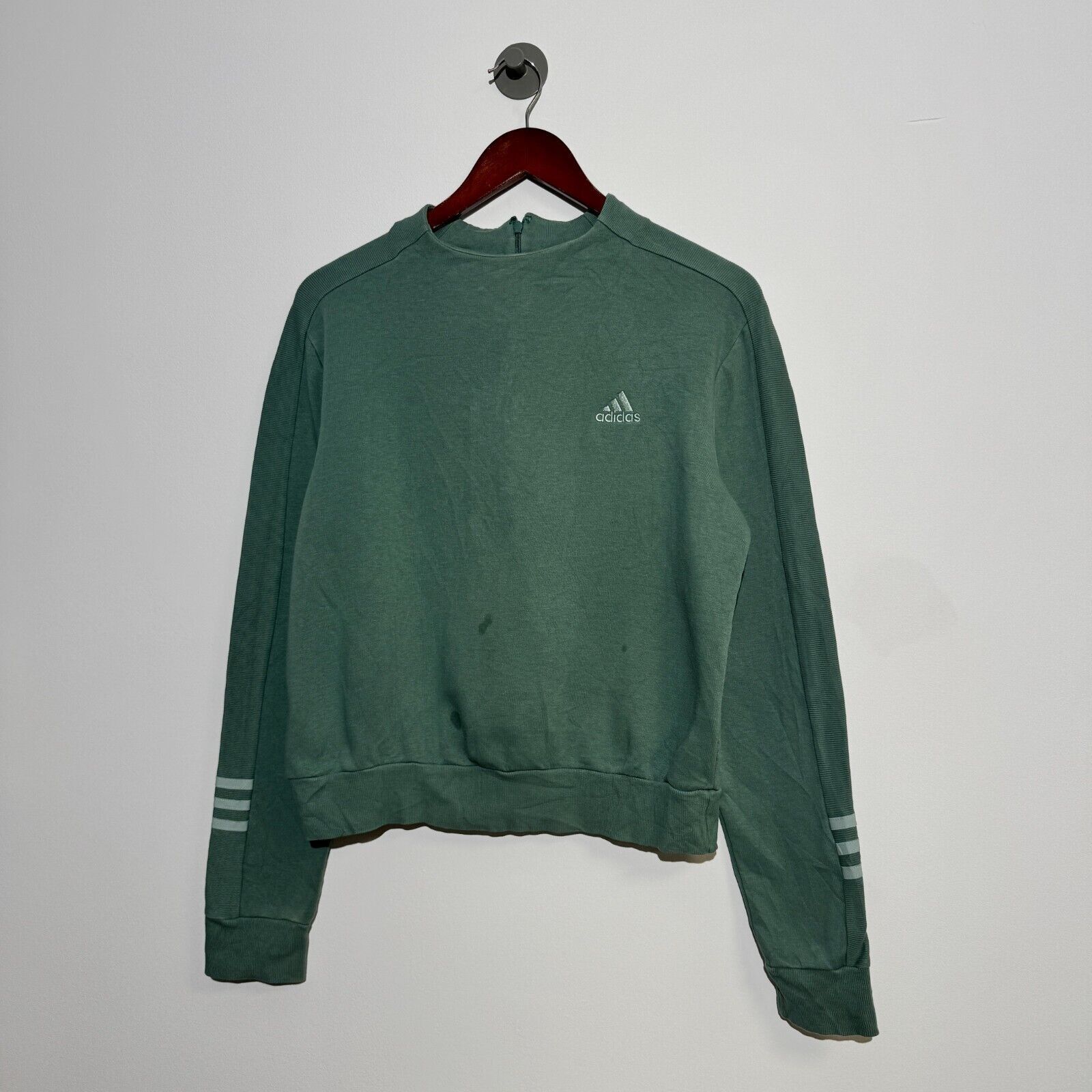 Adidas Vintage Adidas Unisex Green Cotton Crewneck Size S Cropped Size US S / EU 44-46 / 1 - 3 Thumbnail