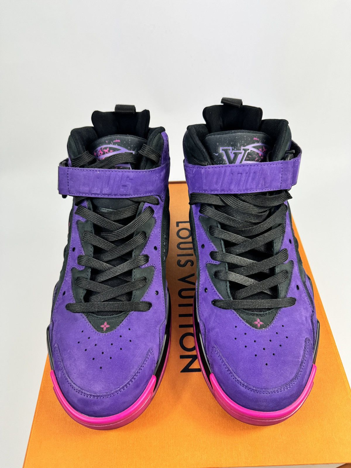 Louis Vuitton x VIRGIL ABLOH BASKETBALL LV 2 SNEAKERS Size US 10 / EU 43 - 2 Thumbnail