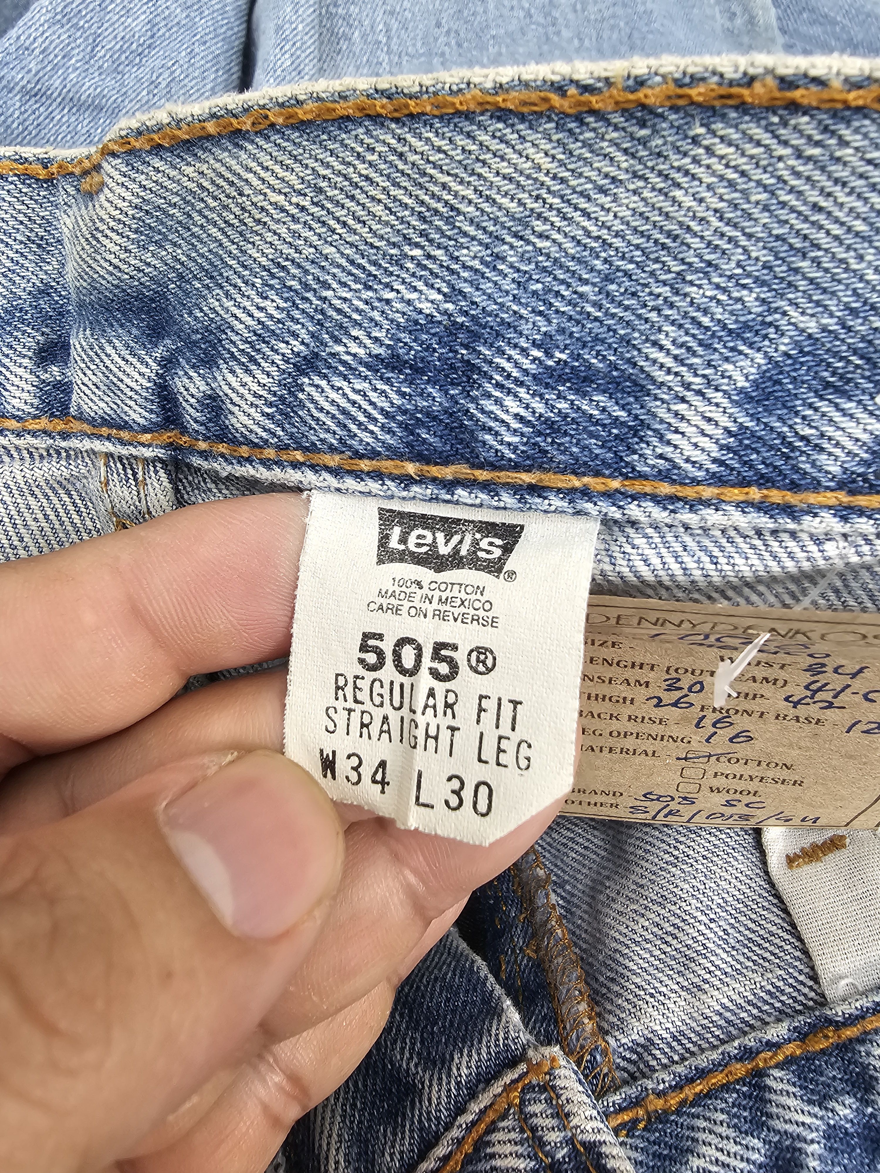 Levi's Vintage Clothing Vtg 90's LEVIS 505 Regular Fit Stain Blue Jeans L0560 Size US 34 / EU 50 - 16 Thumbnail