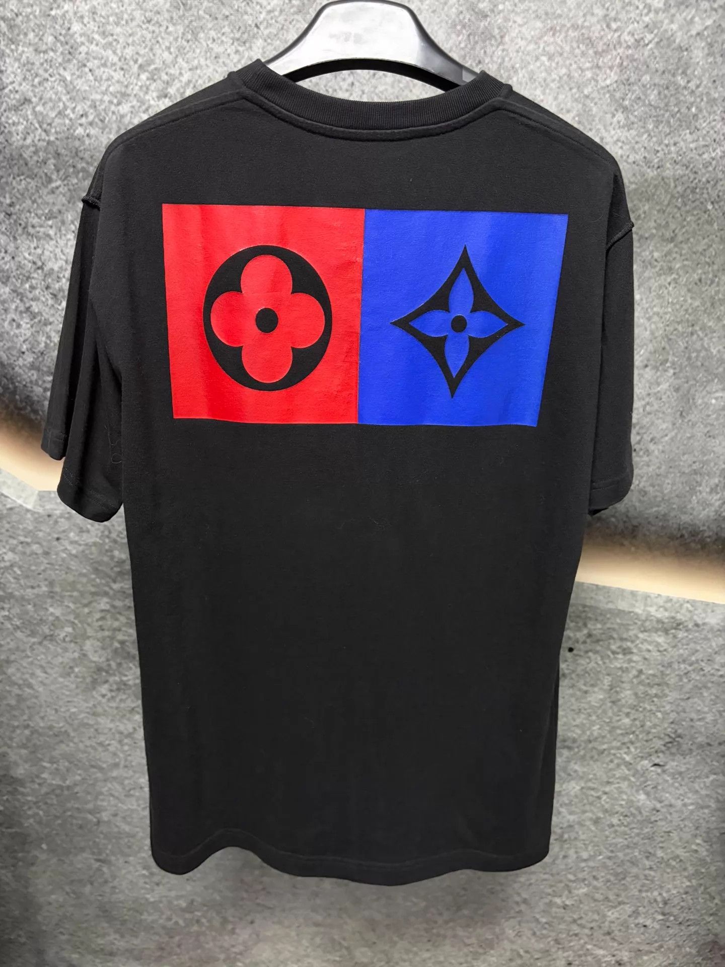 Louis Vuitton LV Piano Print Short Sleeve T-Shirt XL Size US XL / EU 56 / 4 - 2 Thumbnail