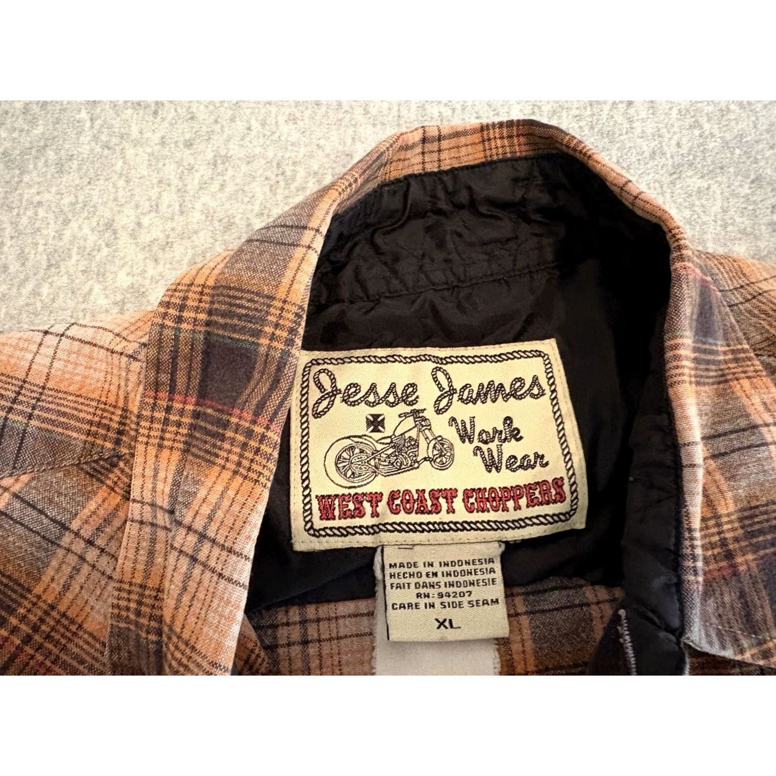 West Coast Choppers West Coast Choppers Shirt Mens XL Orange Plaid Long Sleeve Button-Up Work Wear Flannel 90s Theme Motorcycle Western Size US XL / EU 56 / 4 - 3 Thumbnail