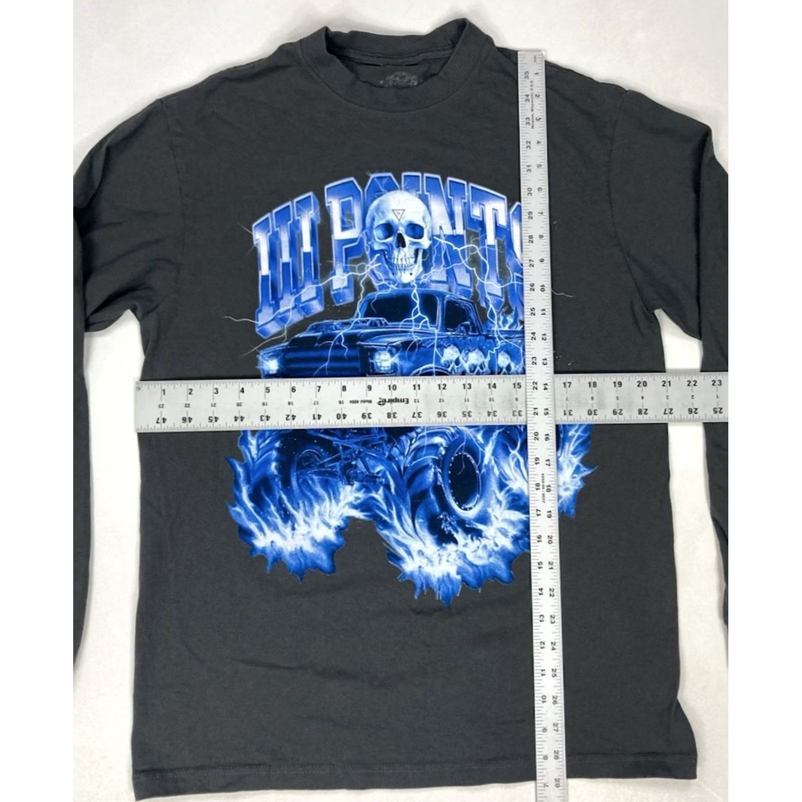 Vintage III Points Festival Skull Graphic T-shirt Men Large Long Sleeve Crew Neck Black Cotton Size US L / EU 52-54 / 3 - 5 Thumbnail