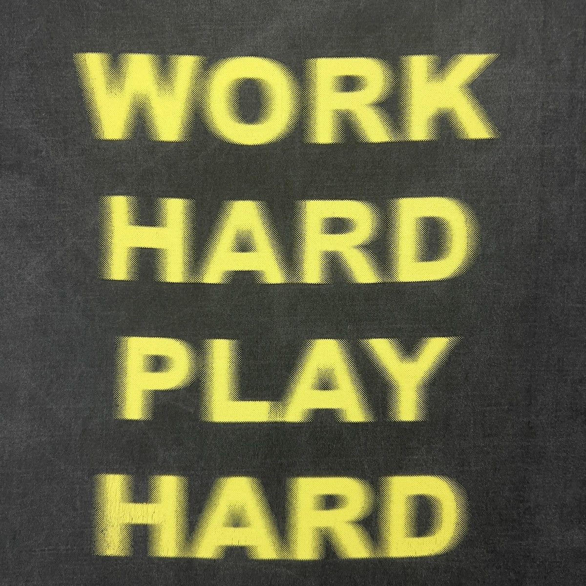 Other Rare! Vintage Work Hard Play Hard 3D Logo Tee 00s Size US L / EU 52-54 / 3 - 6 Thumbnail