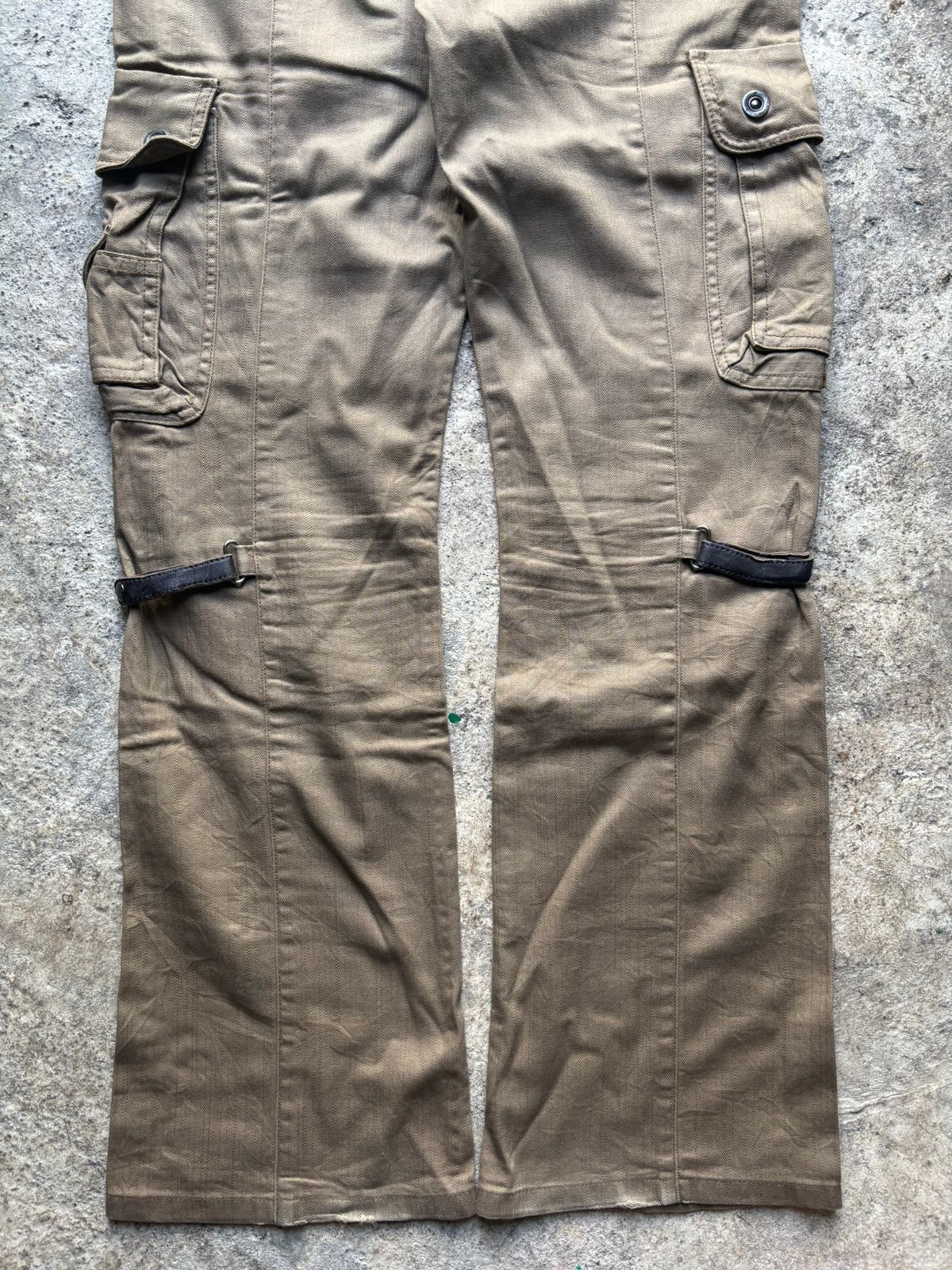 Tornado Mart 2000s Tornado Mart Multipocket Bondage Cargo Pants Size US 34 / EU 50 - 11 Thumbnail