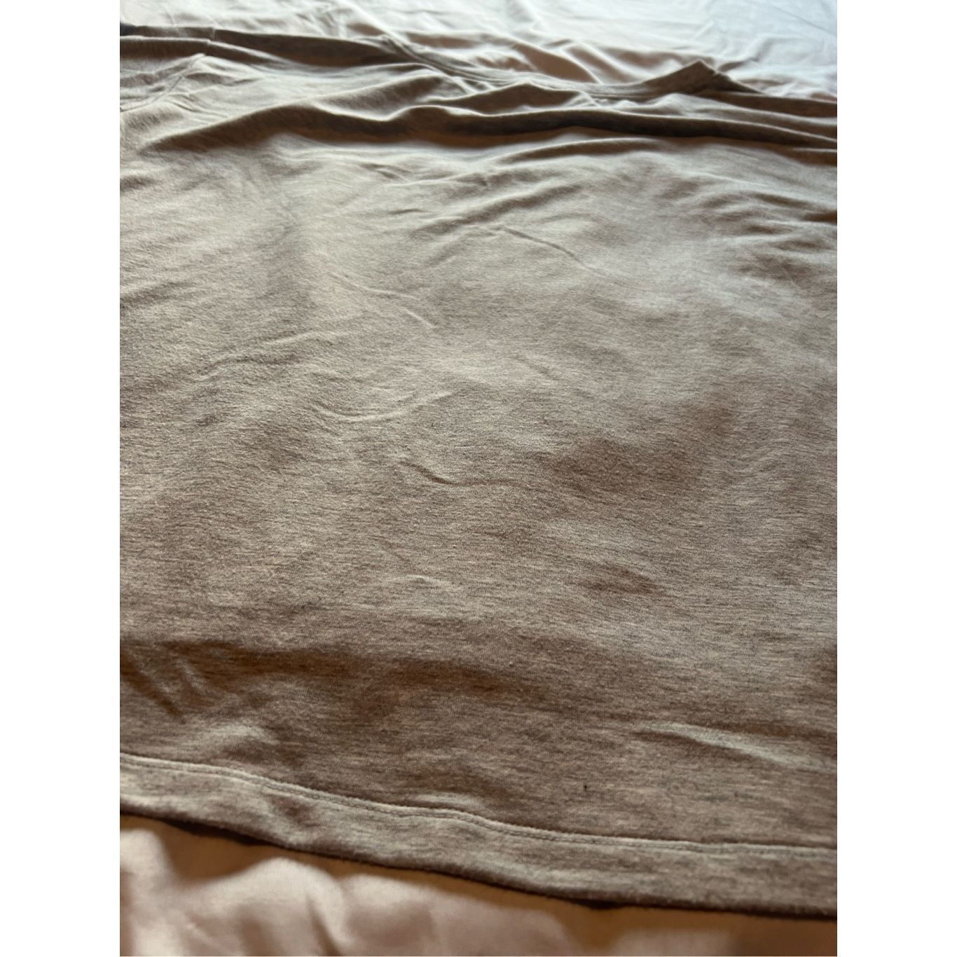 Victoria's Secret Victoria’s Secret Grey Crewneck Top Woman’s Size Large Size L / US 10 / IT 46 - 12 Thumbnail