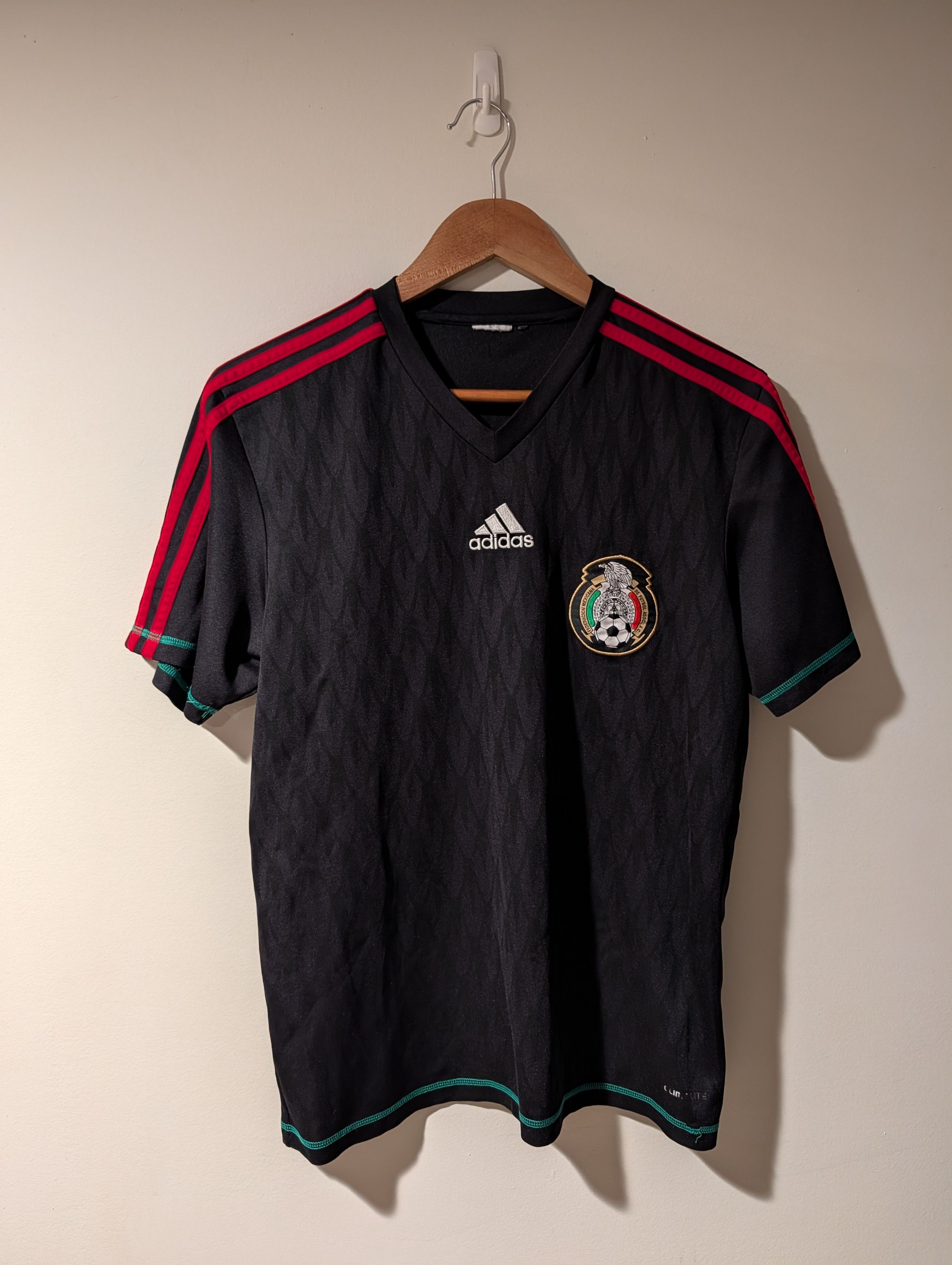 Vintage 2009-2010 Mexico Adidas Center Logo Medium Jersey
