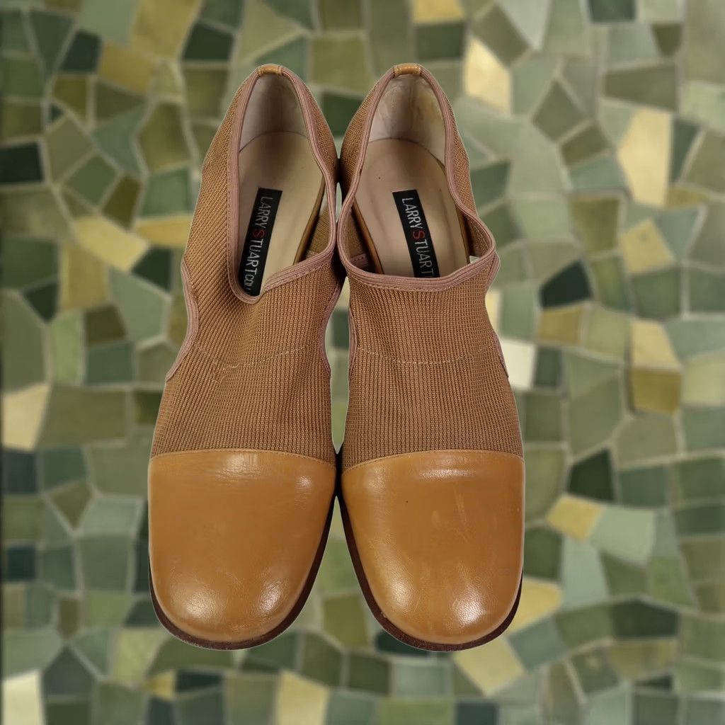 Vintage VINTAGE Larry Stuart Tan Leather and Fabric Cut-Out Heels 7.5 Pump Womens Square Toe 90s Size US 8 / IT 38 - 1 Thumbnail