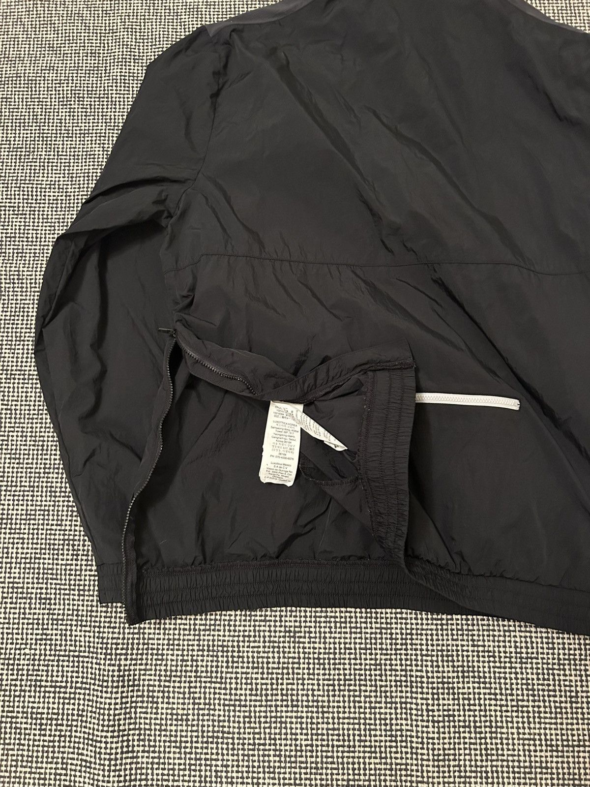 Oakley Like new Oakley Anorak Size US L / EU 52-54 / 3 - 4 Thumbnail