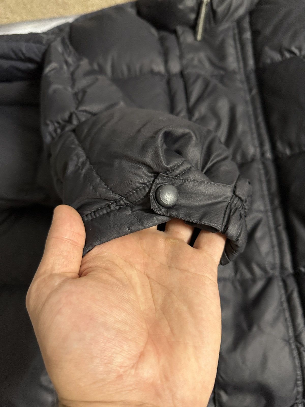 Nike Rare Vintage Nike Down Puffer Jacket Y2K Small Logo. Size US L / EU 52-54 / 3 - 4 Thumbnail