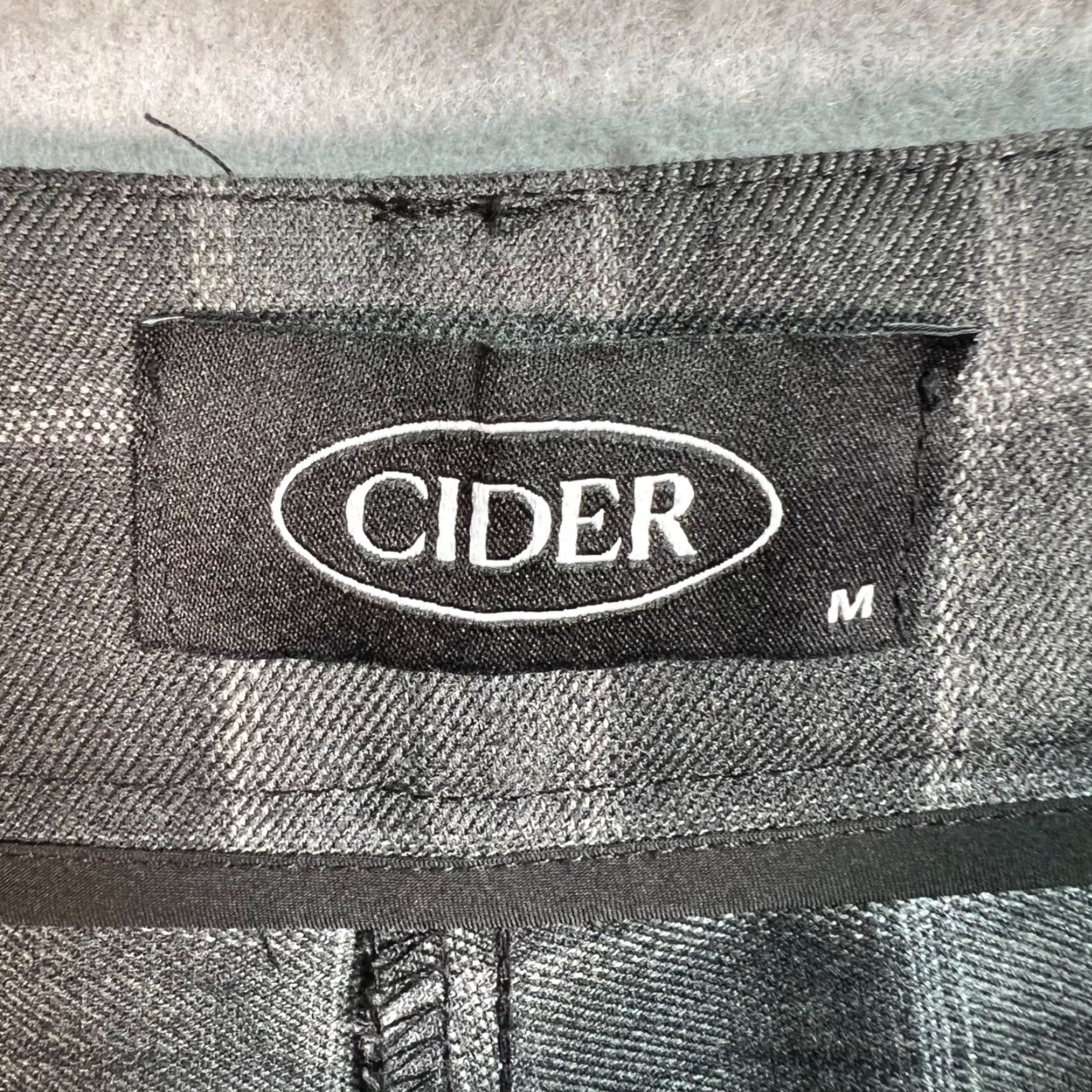 Cider Cider Pants Wide-Leg Plaid Gray Size Medium Adult Womens High-Waisted Pleated Inseam 28 in Zip Front Pockets Dress Pants Spring Summer Fall Womens Size 32" / US 10 / IT 46 - 3 Thumbnail