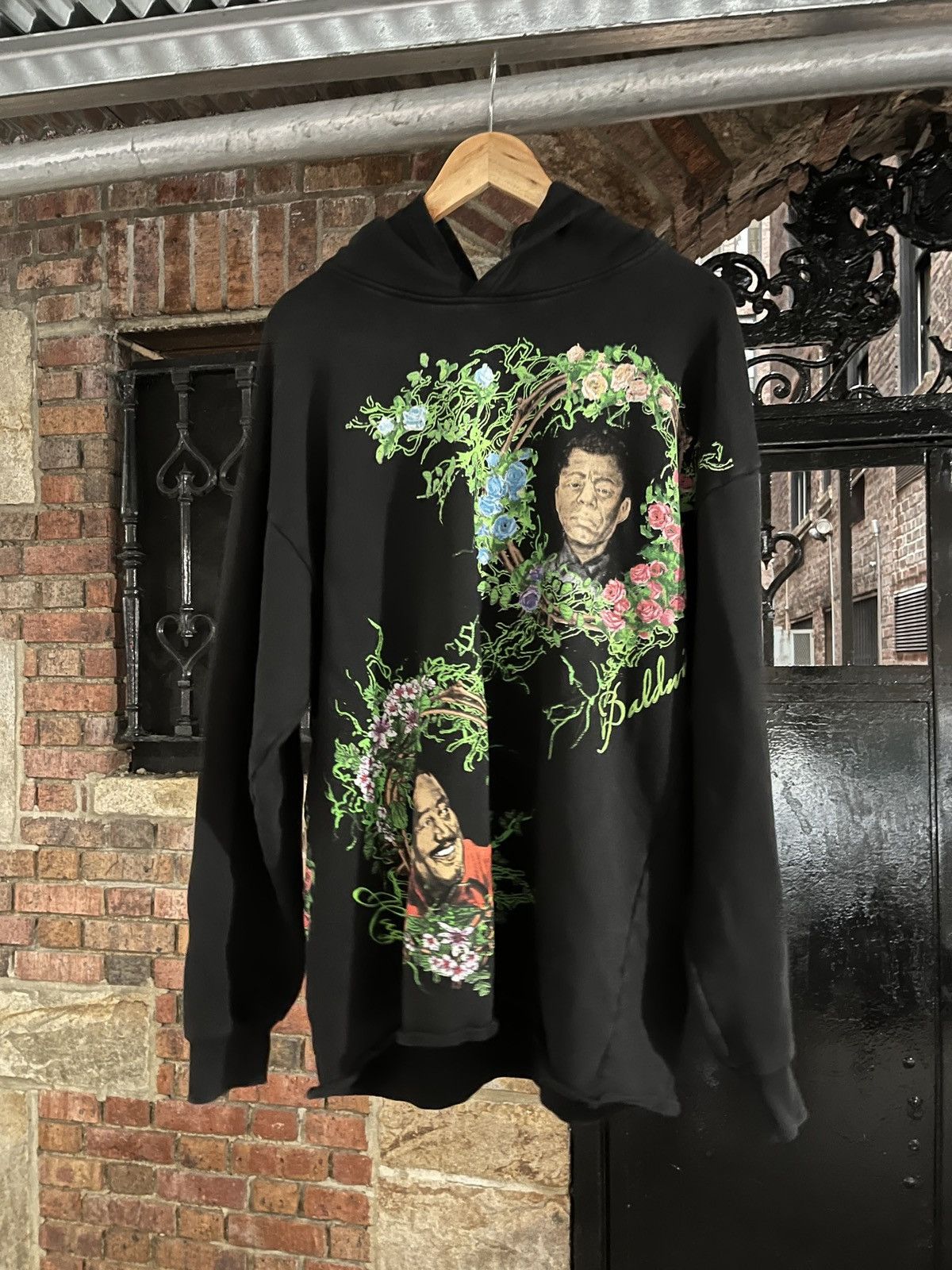Barriers Barriers Powerful Black Men Black Floral Hoodie Sz XL Size US XL / EU 56 / 4 - 6 Thumbnail