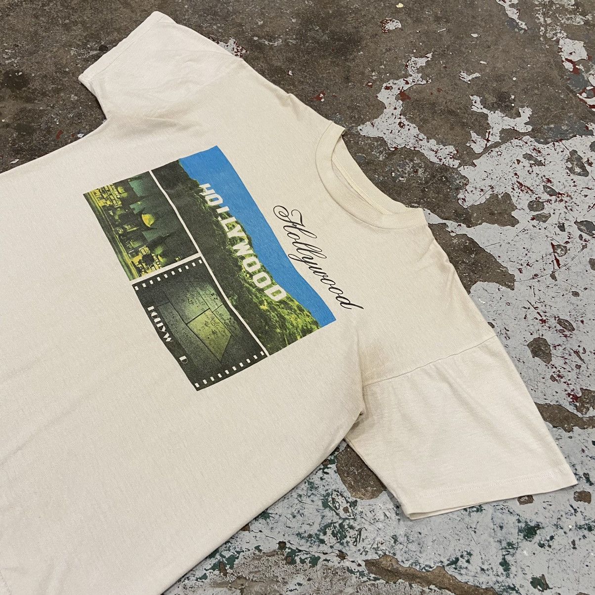 Vintage Vintage 1990s Hollywood White Boxy Graphic Tee Size US M / EU 48-50 / 2 - 2 Thumbnail