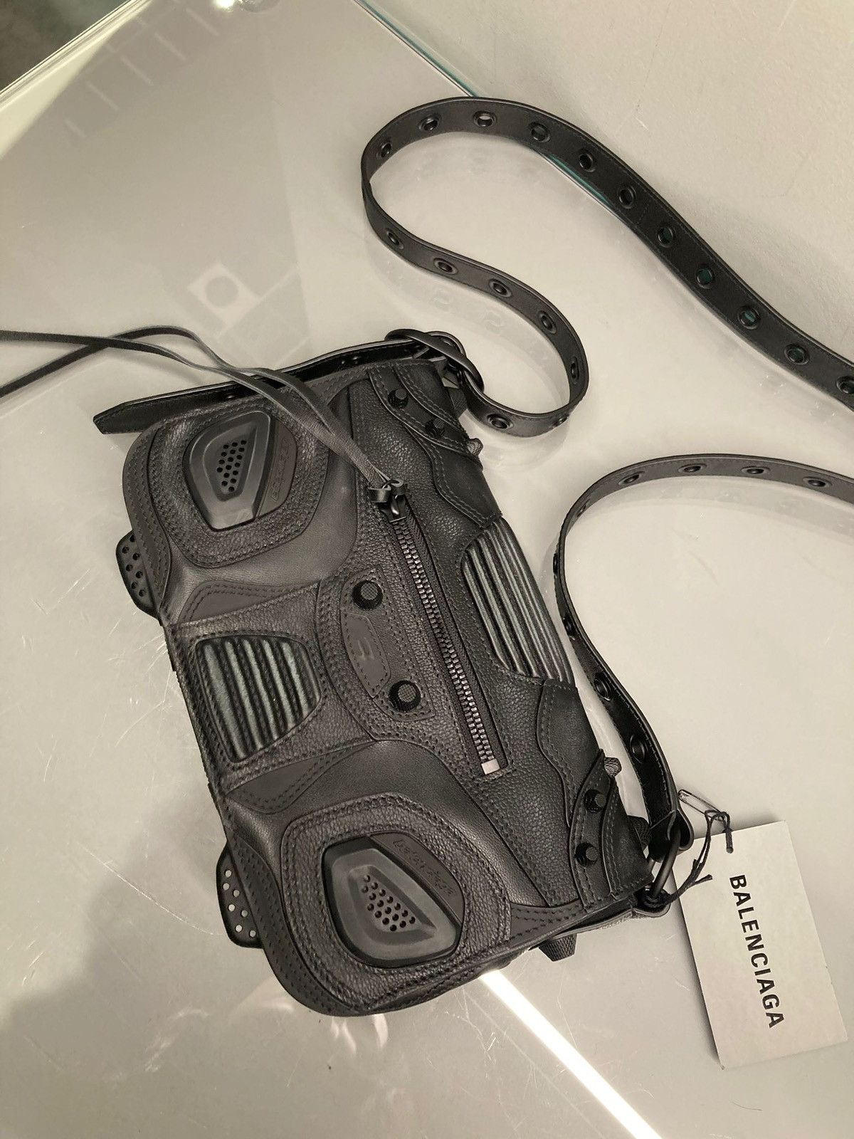 Balenciaga Balenciaga Le Cagole XS Flap Bag Size ONE SIZE - 3 Thumbnail
