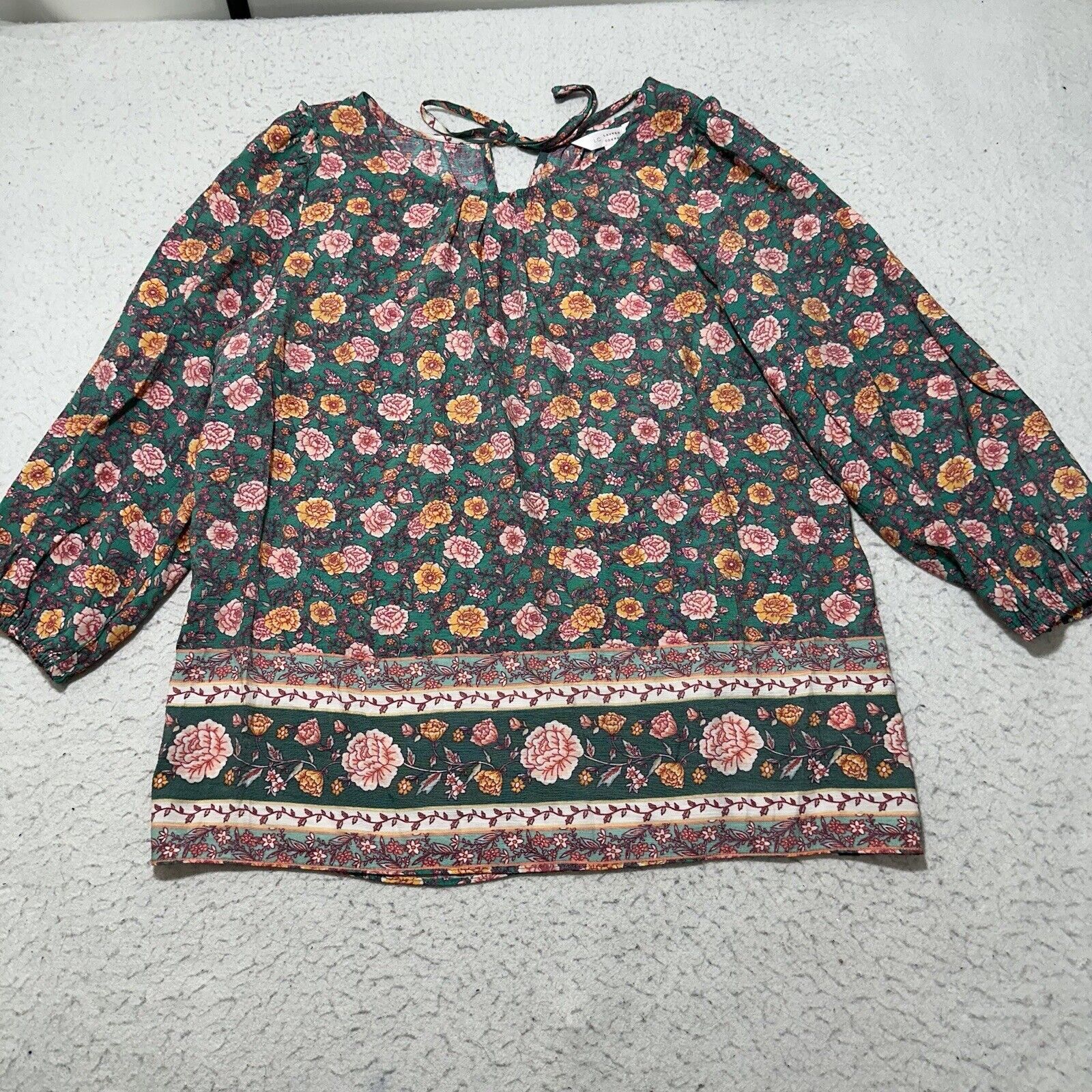 Other Lauren Conrad Medium Green Pink Floral Long Sleeve Blouse Size M / US 6-8 / IT 42-44 - 1 Thumbnail