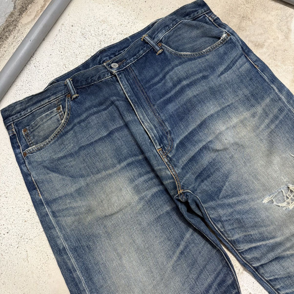 Levi's Levis 505 Distressed Whiskering Denim Pants Size US 42 / EU 58 - 4 Thumbnail
